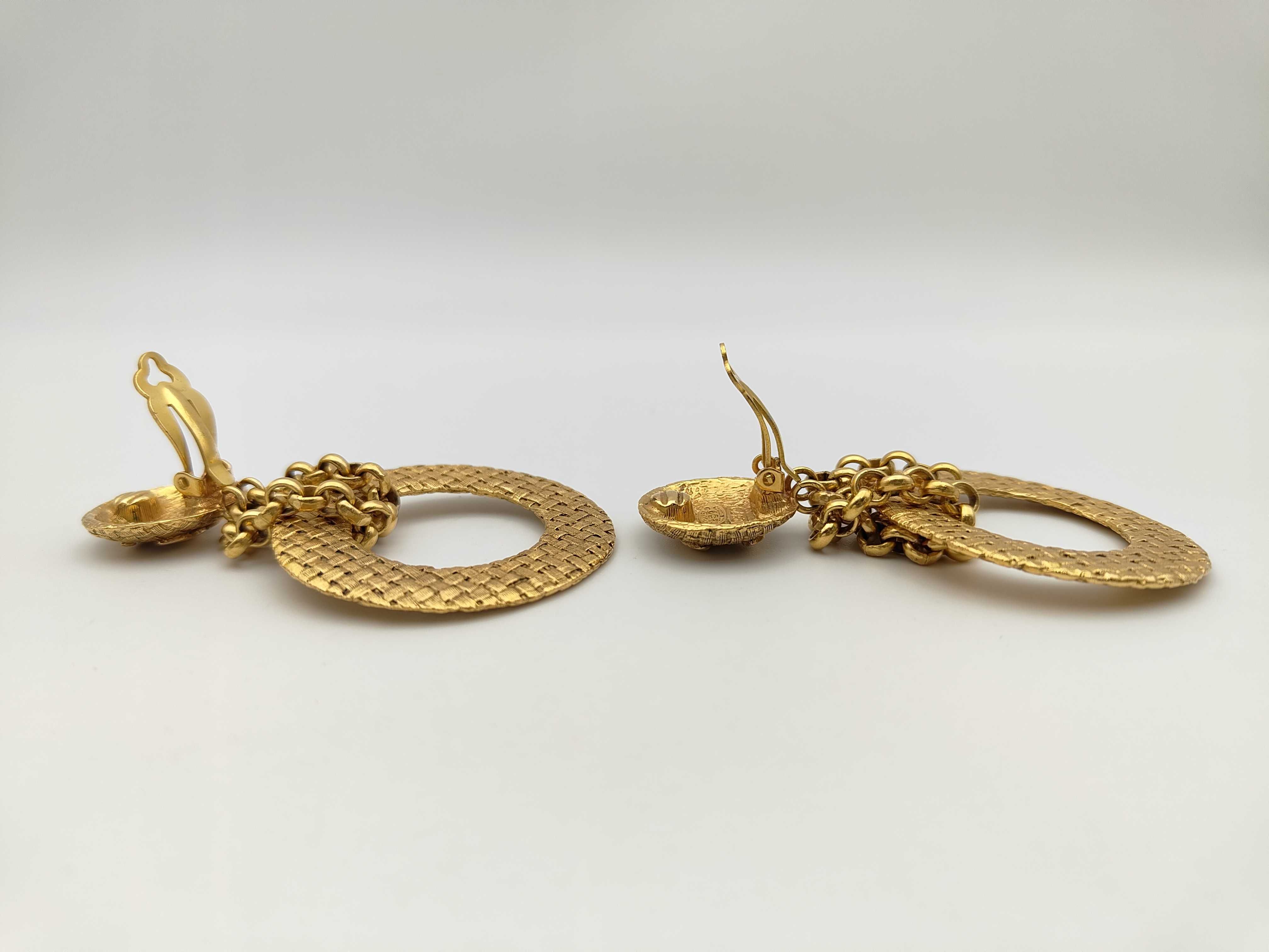 Coco Mark Circle Earrings 29 2879 — view 4