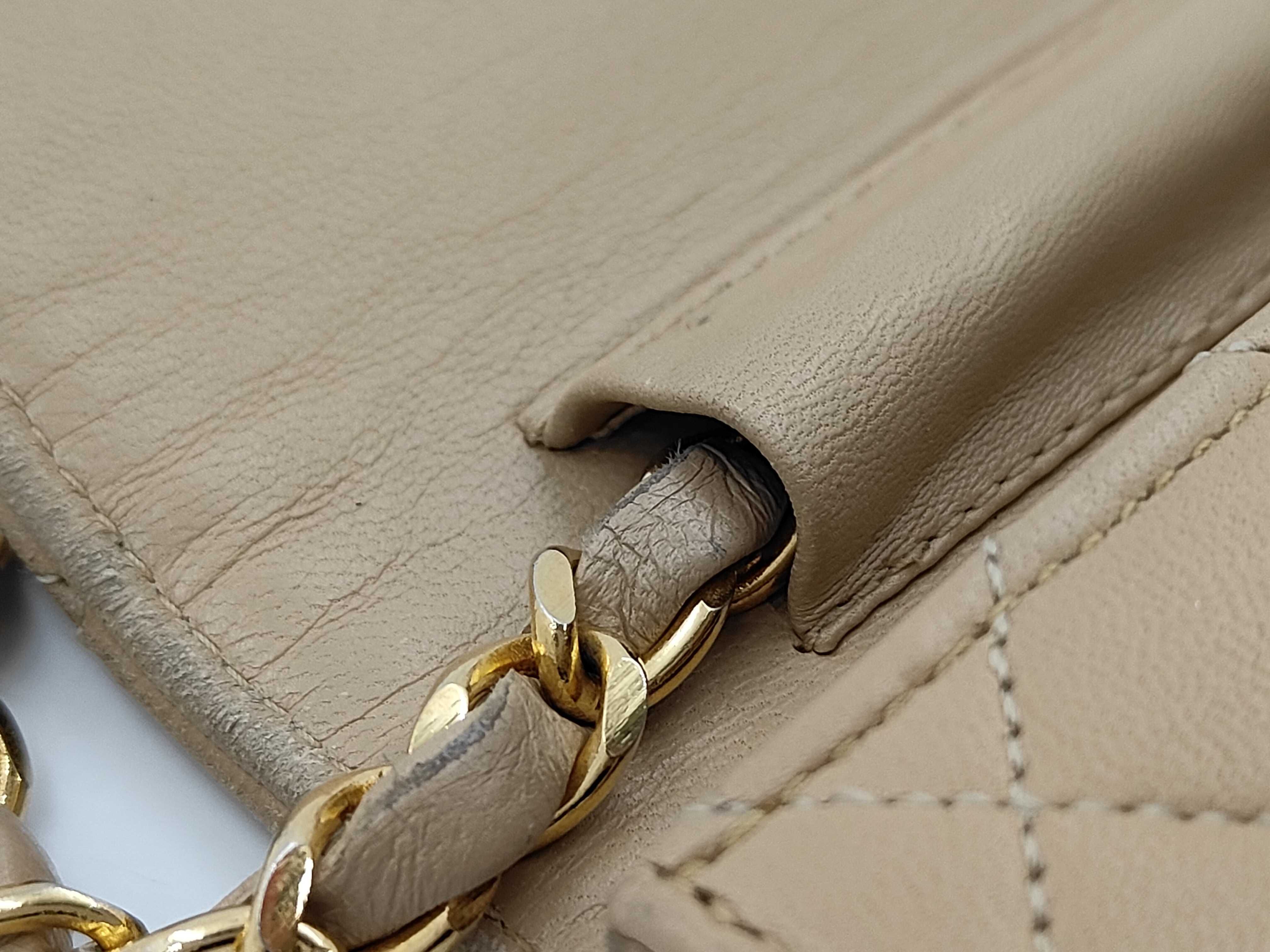 Matelassé Beige Lambskin Single Chain Shoulder Bag — view 8