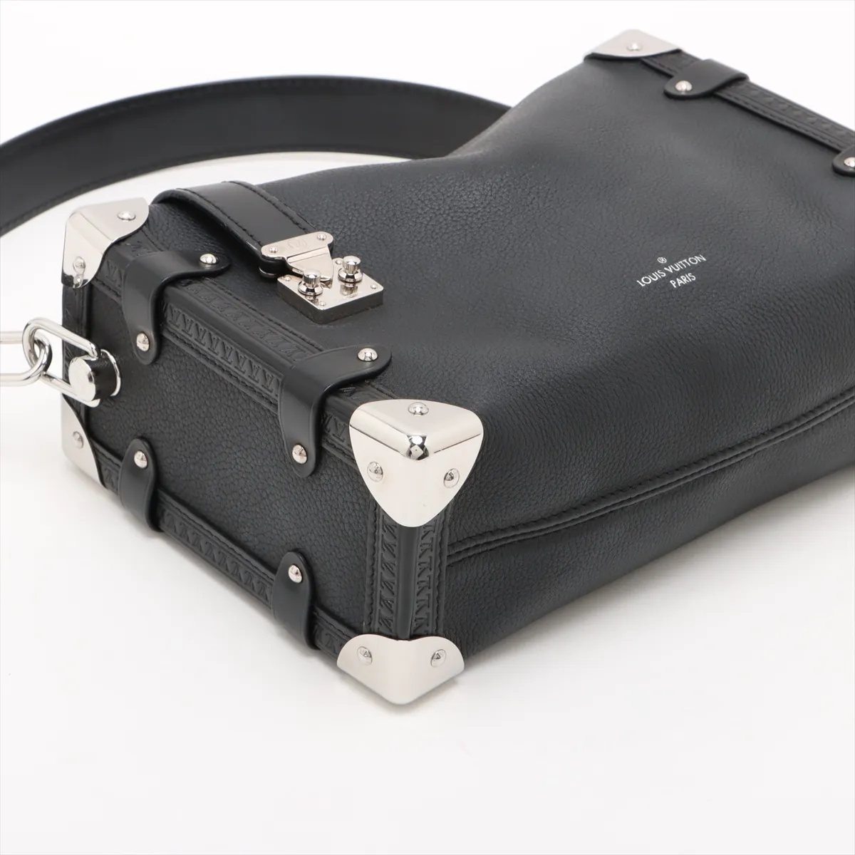 Grain Calf Leather Side Trunk MM M25160 Black RFID Reactive — view 4