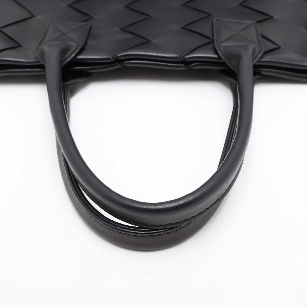 Maxi Intrecciato Leather Tote Bag, Black — view 5