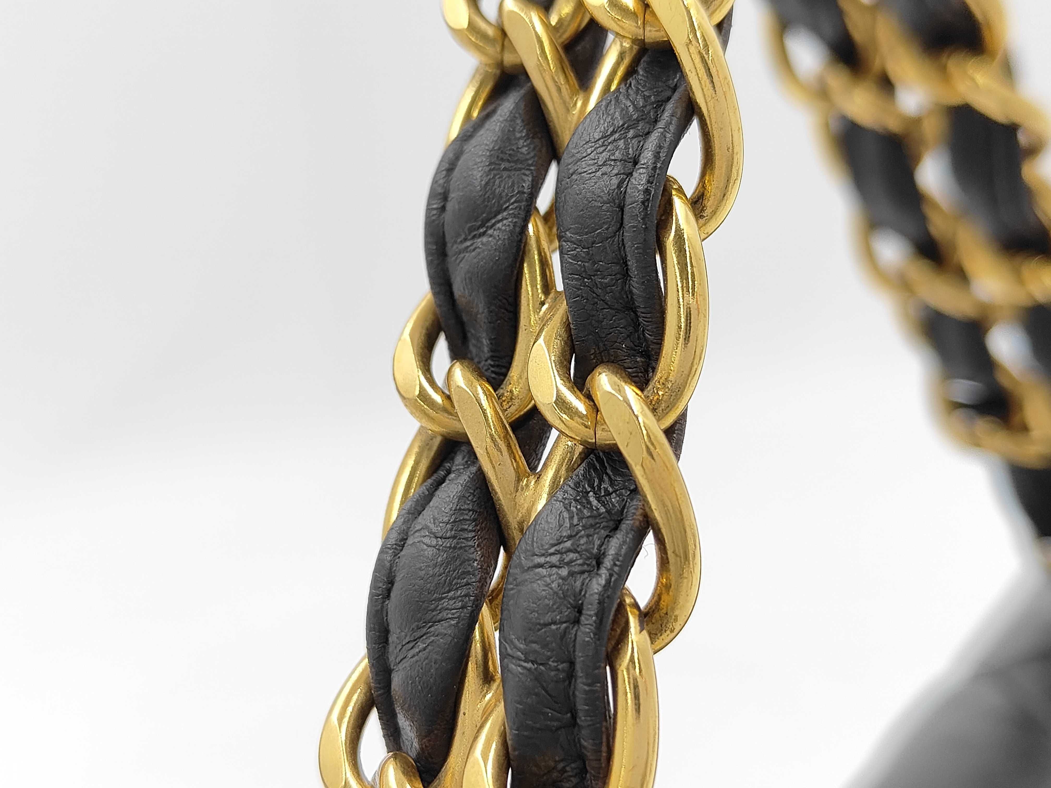 Matelassé Chain Handbag, Lambskin, Gold Hardware, with original seal, serial number 3, Shoulder Bag — view 4