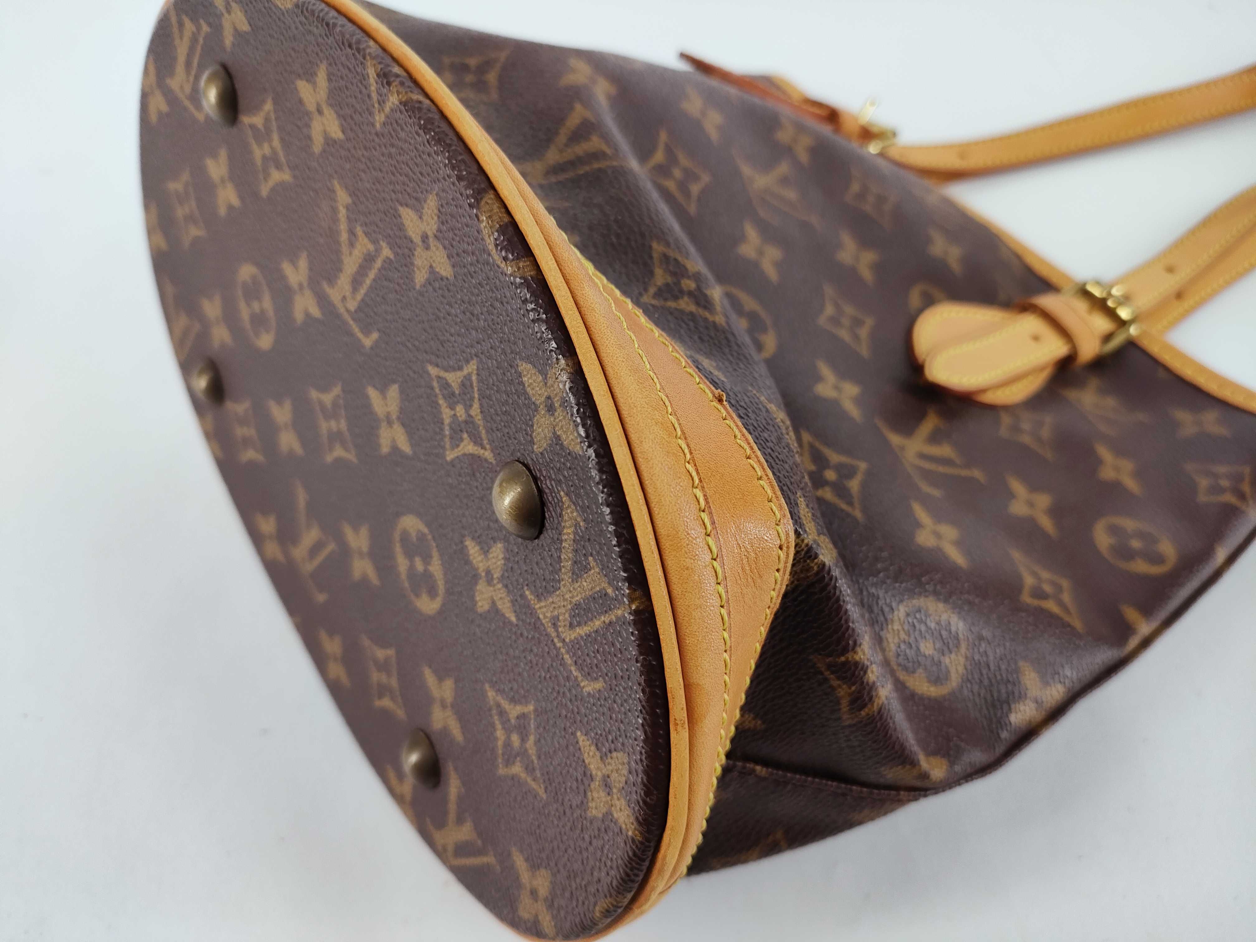 Monogram Bucket PM M42238 Handbag Tote Bag — view 6