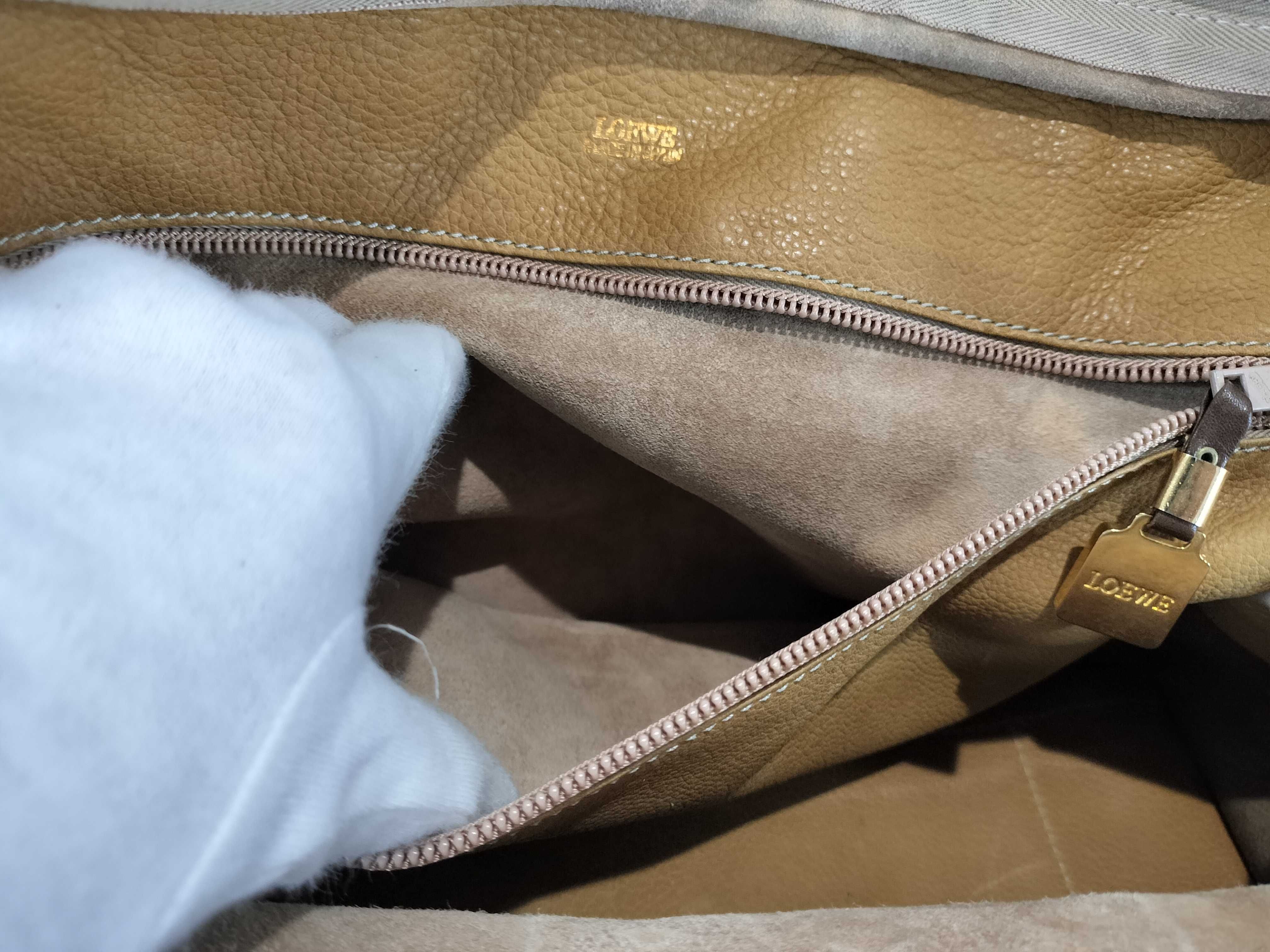 Amazona 32 handbag (with pen stains) — view 11