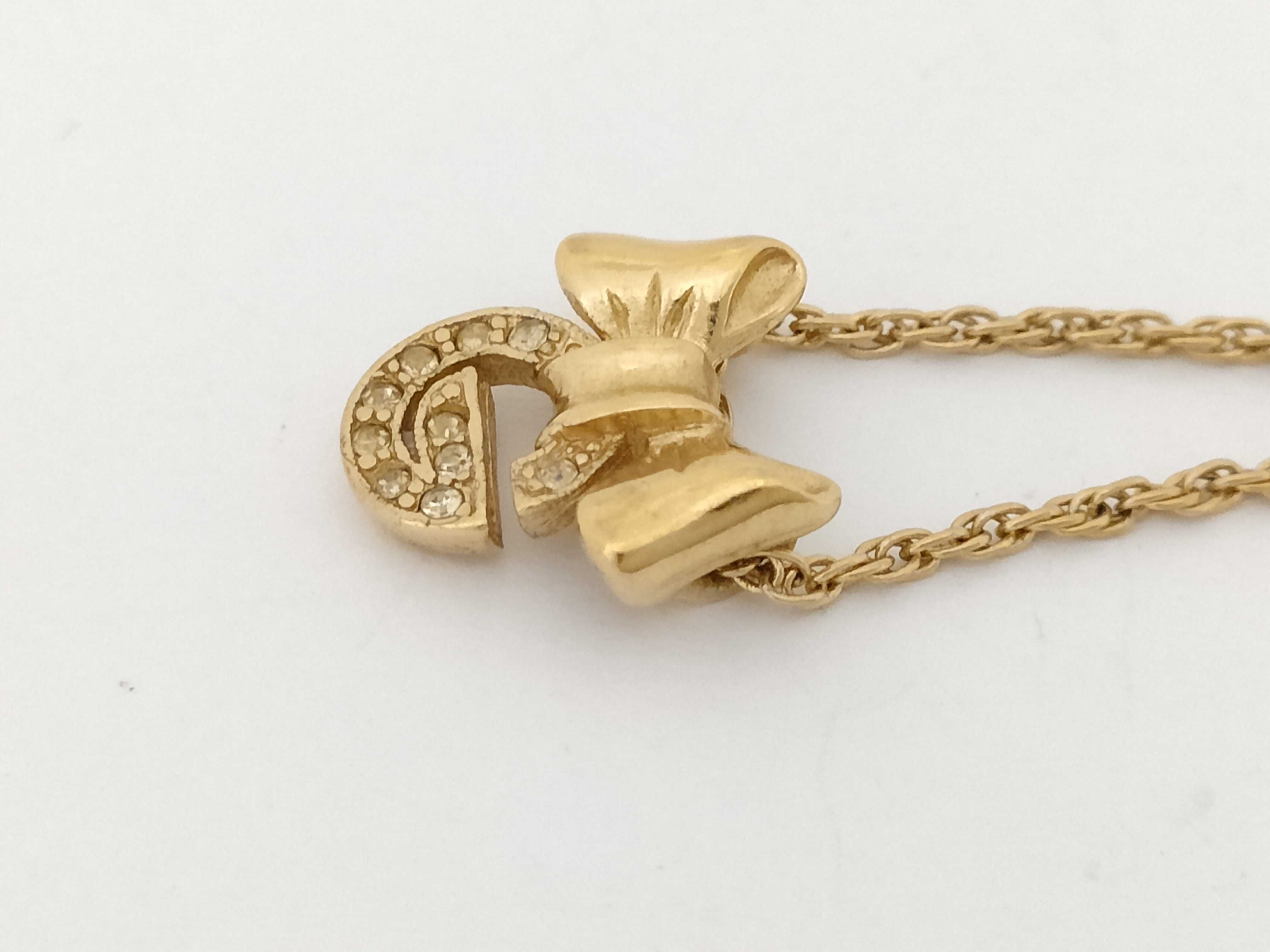 Necklace — view 3