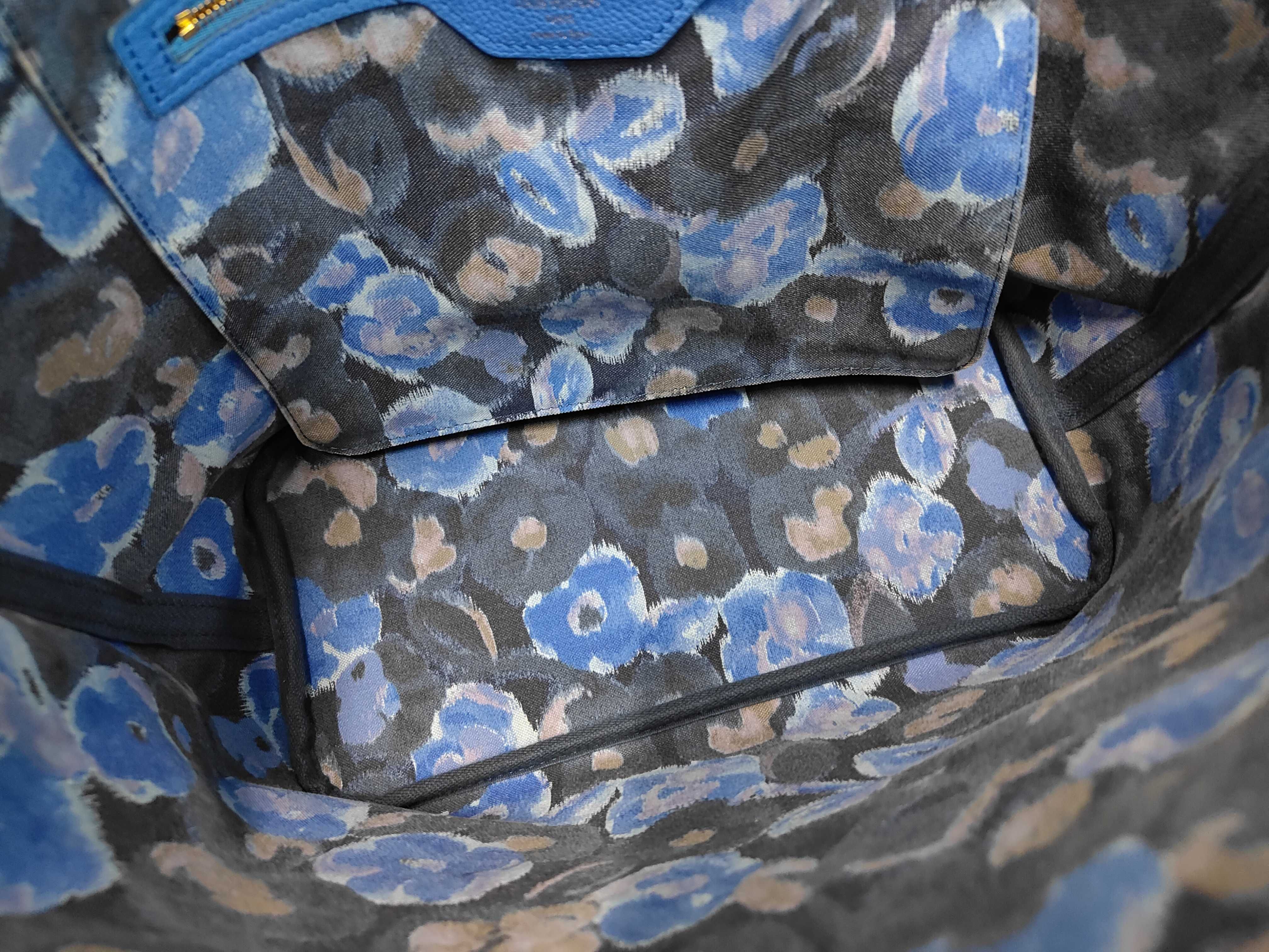 Neverfull MM Tote Bag — view 8