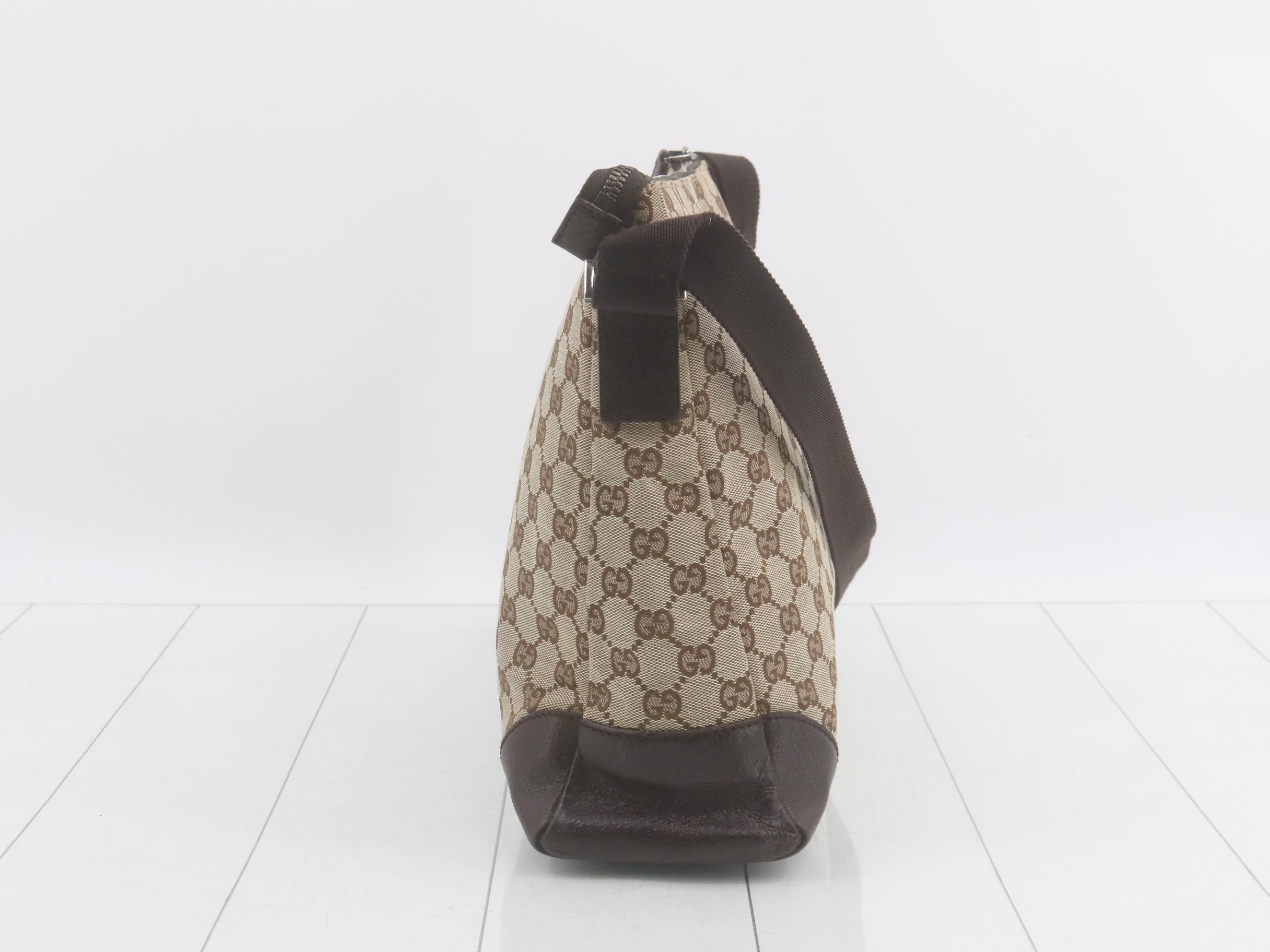 GG Canvas (Bag) - Shoulder Bag — view 4
