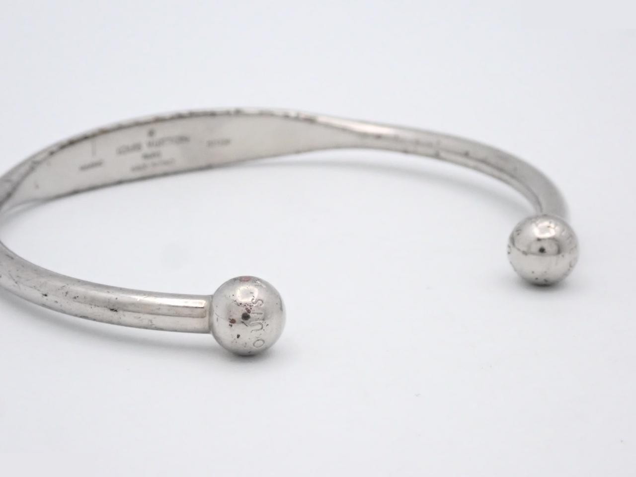 Jonk Monogram Bangle, Wrist circumference approximately 19.5 cm — view 3