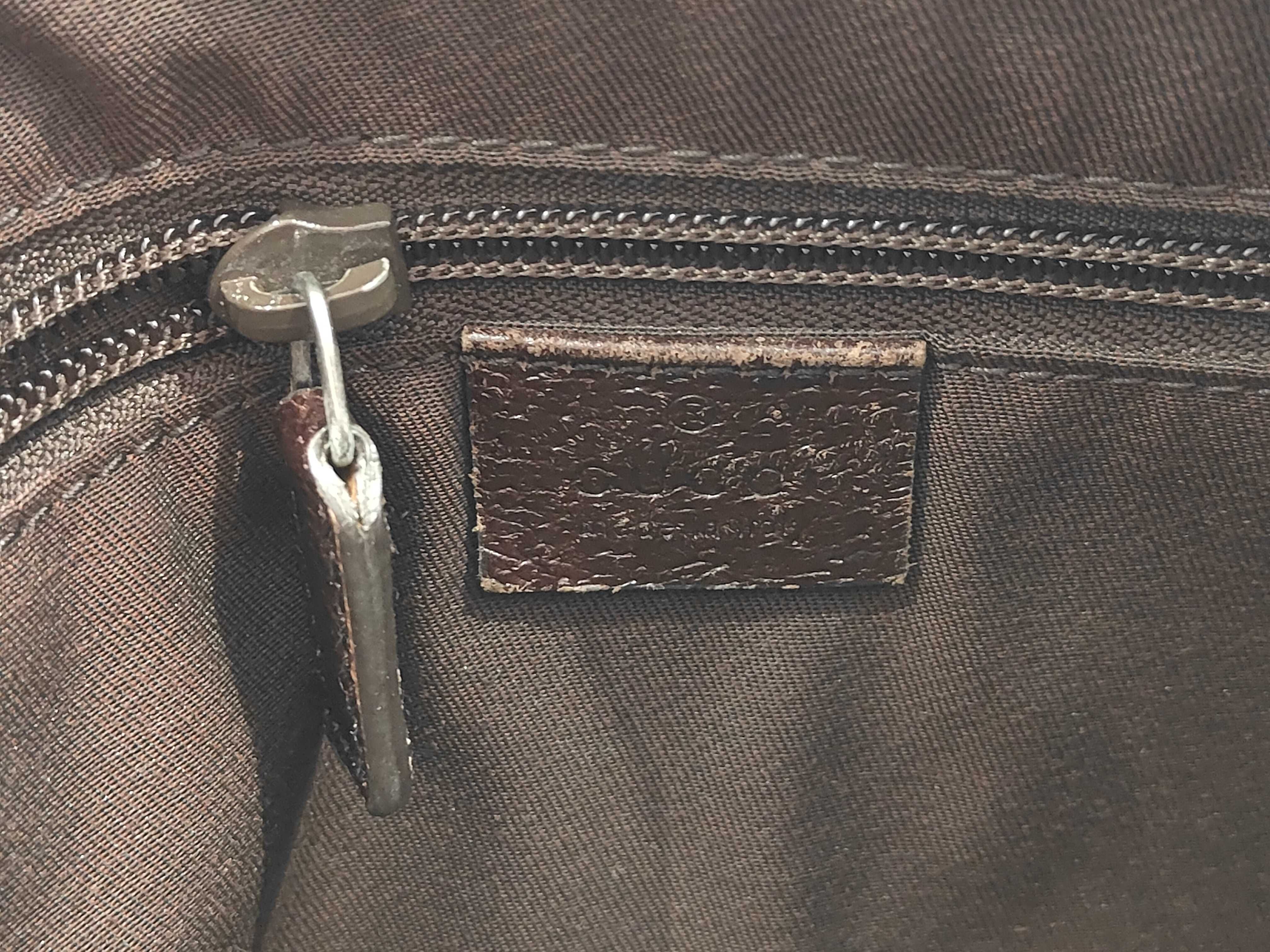 GG Canvas 181092 Shoulder Bag — view 12
