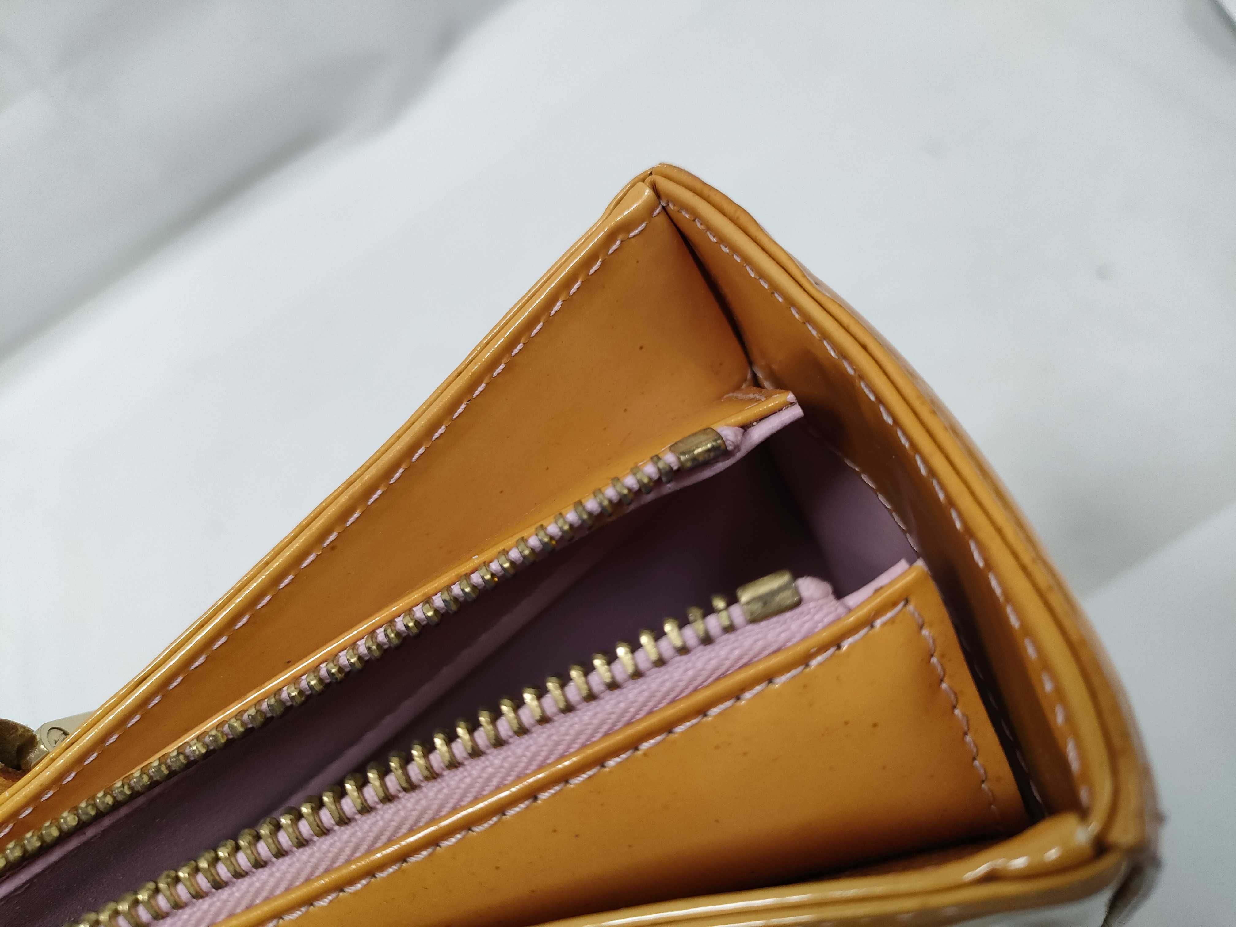 Vernis Columbus Tote Bag — view 9