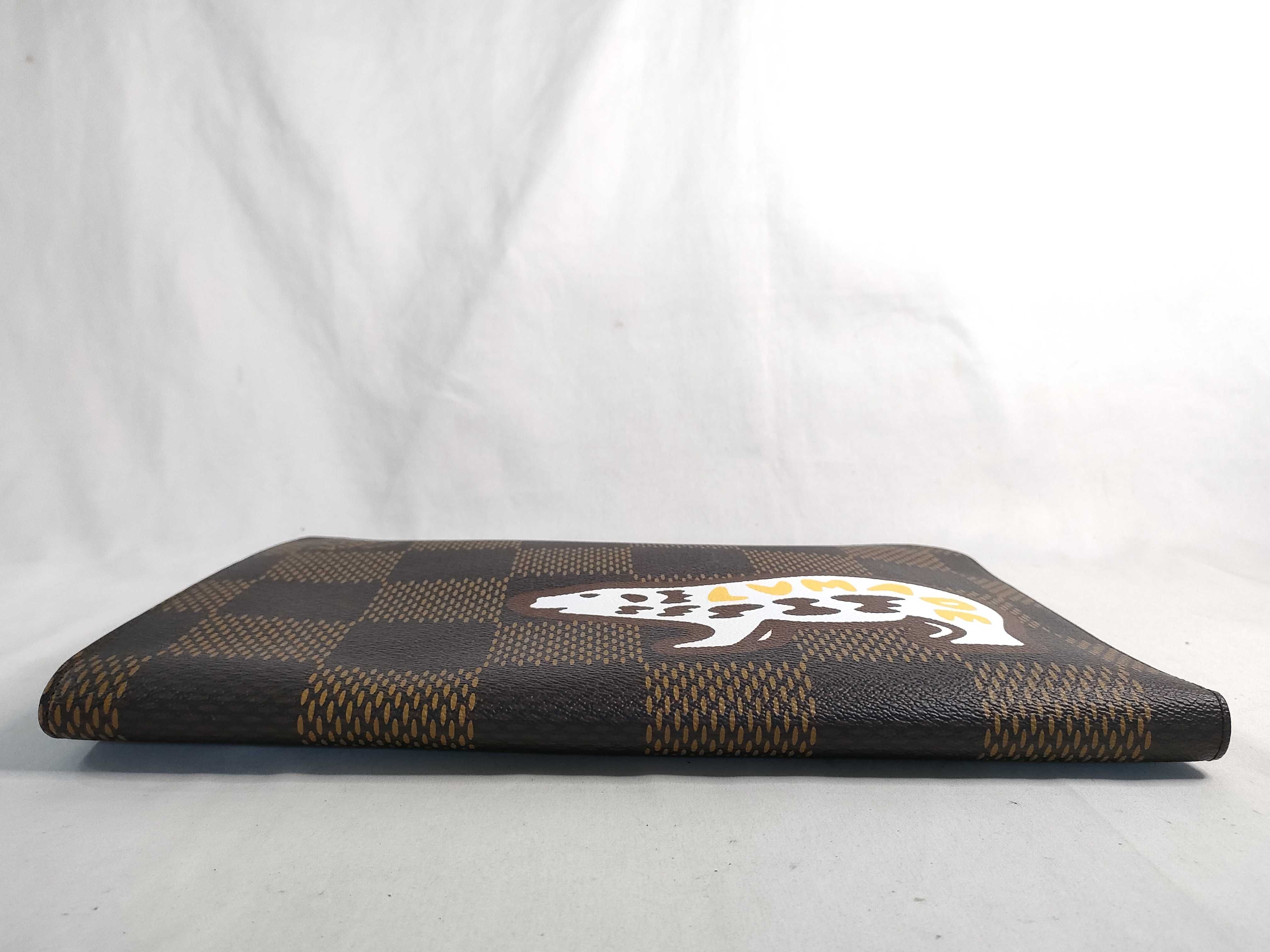 Damier x NIGO Damier Giant Pochette Jour GM N60390 Brown TY2200 Clutch Bag — view 4