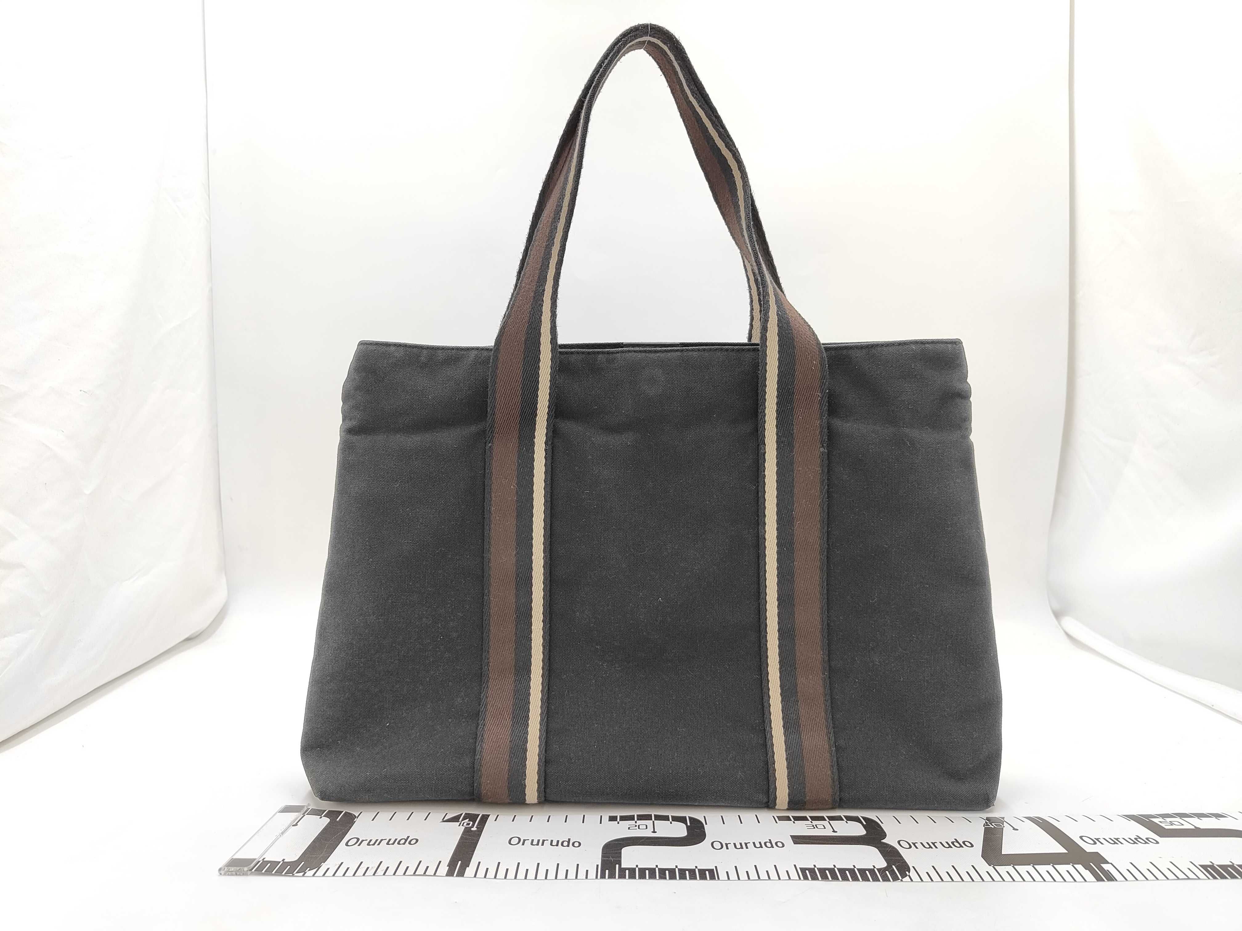 Troca Horizontal MM Tote Bag — view 2