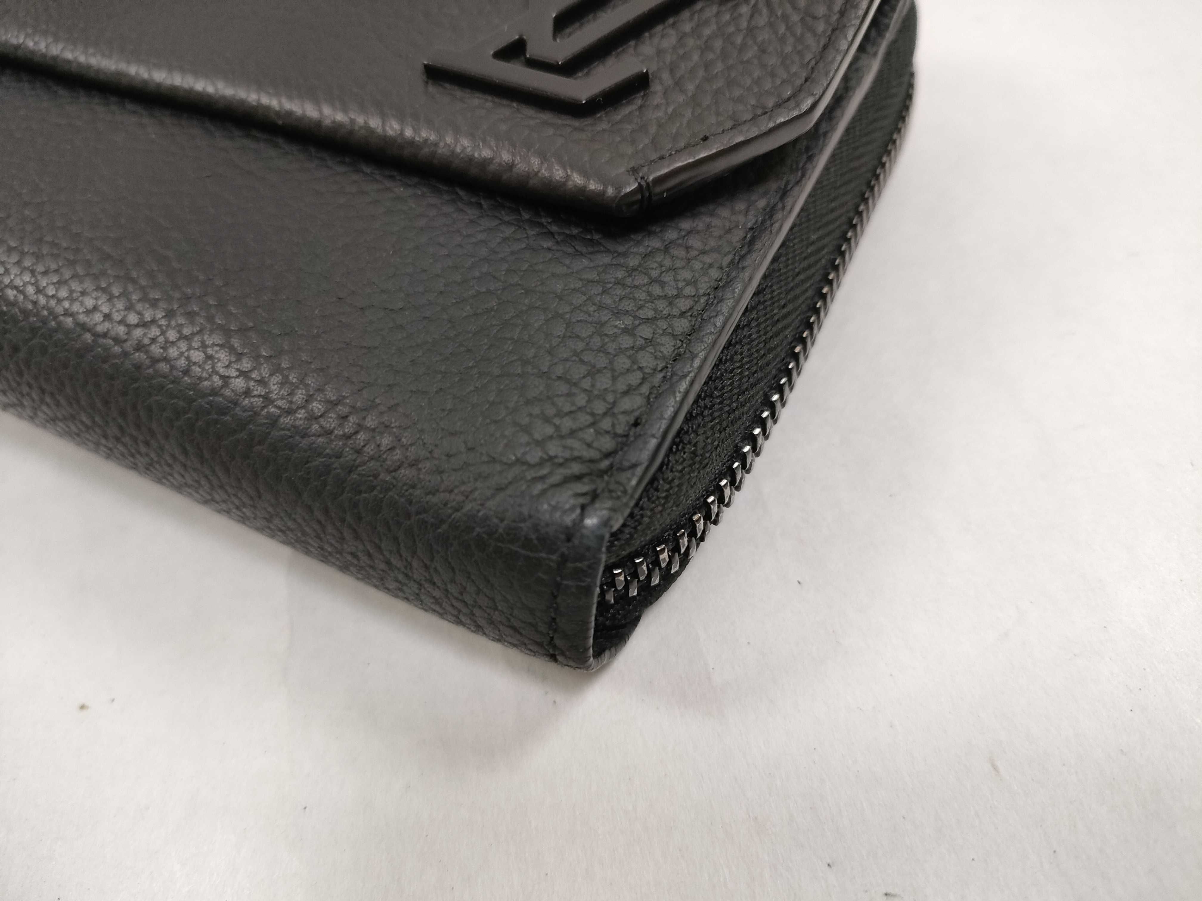 LV Aerogram Zippy Wallet Long Wallet M69831 Noir/Black RFID detected — view 3