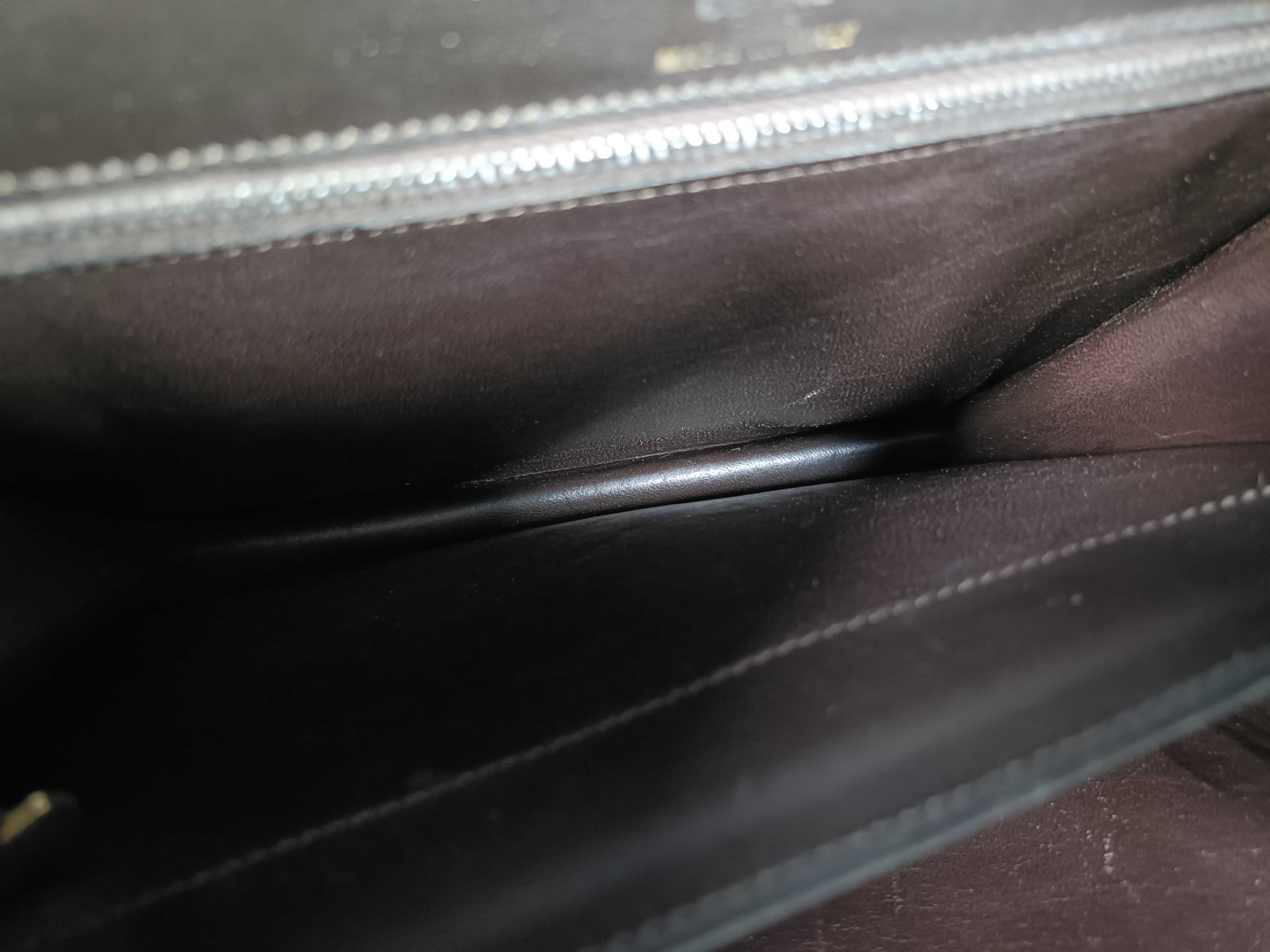 Triomphe Logo Hardware Shoulder Bag — view 13