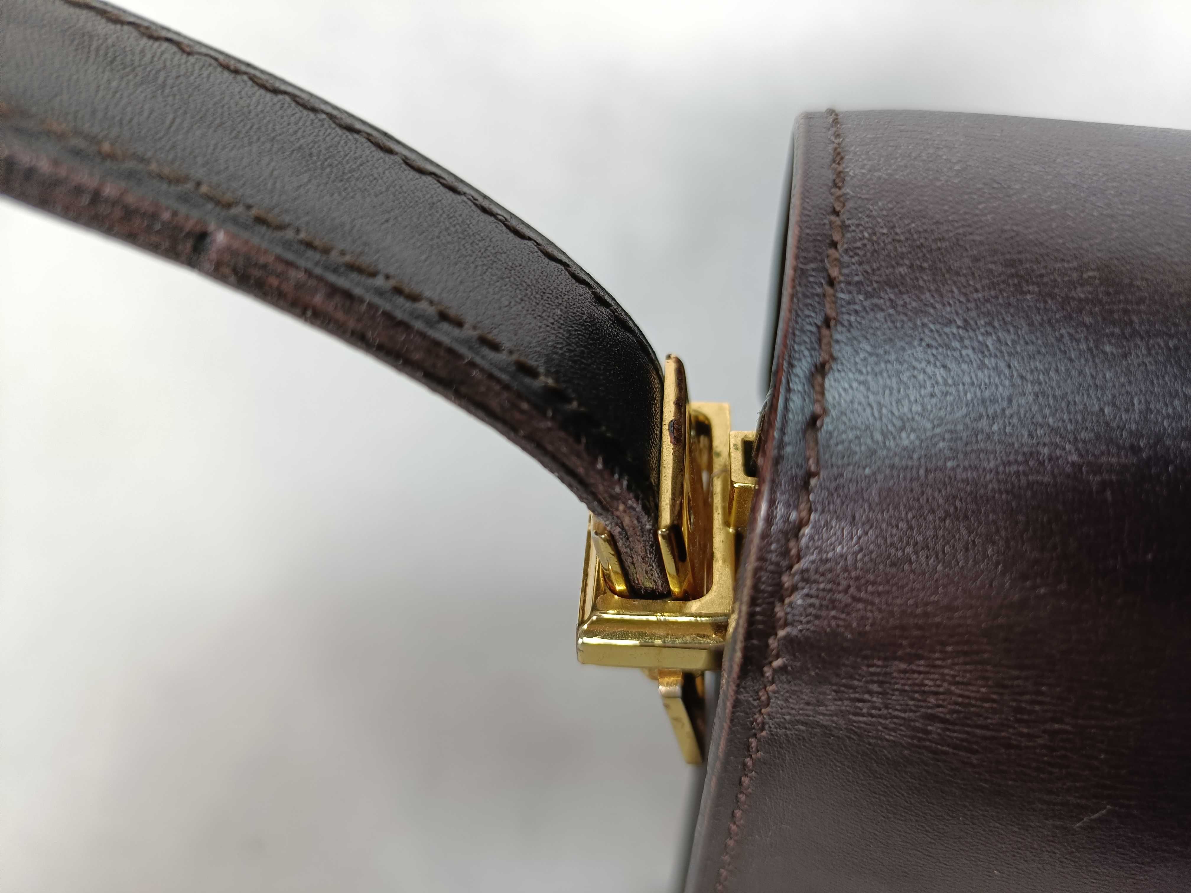 Triomphe Logo Hardware Shoulder Bag — view 5