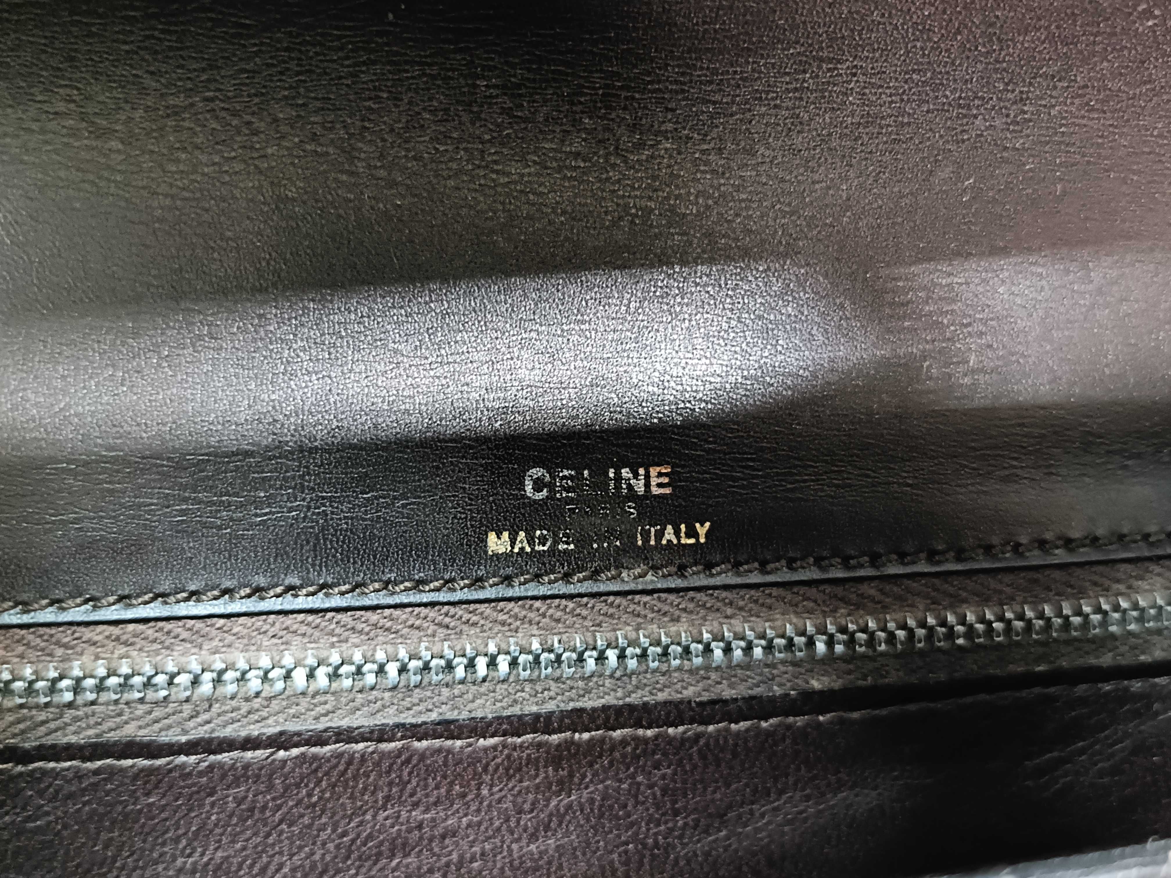 Triomphe Logo Hardware Shoulder Bag — view 10