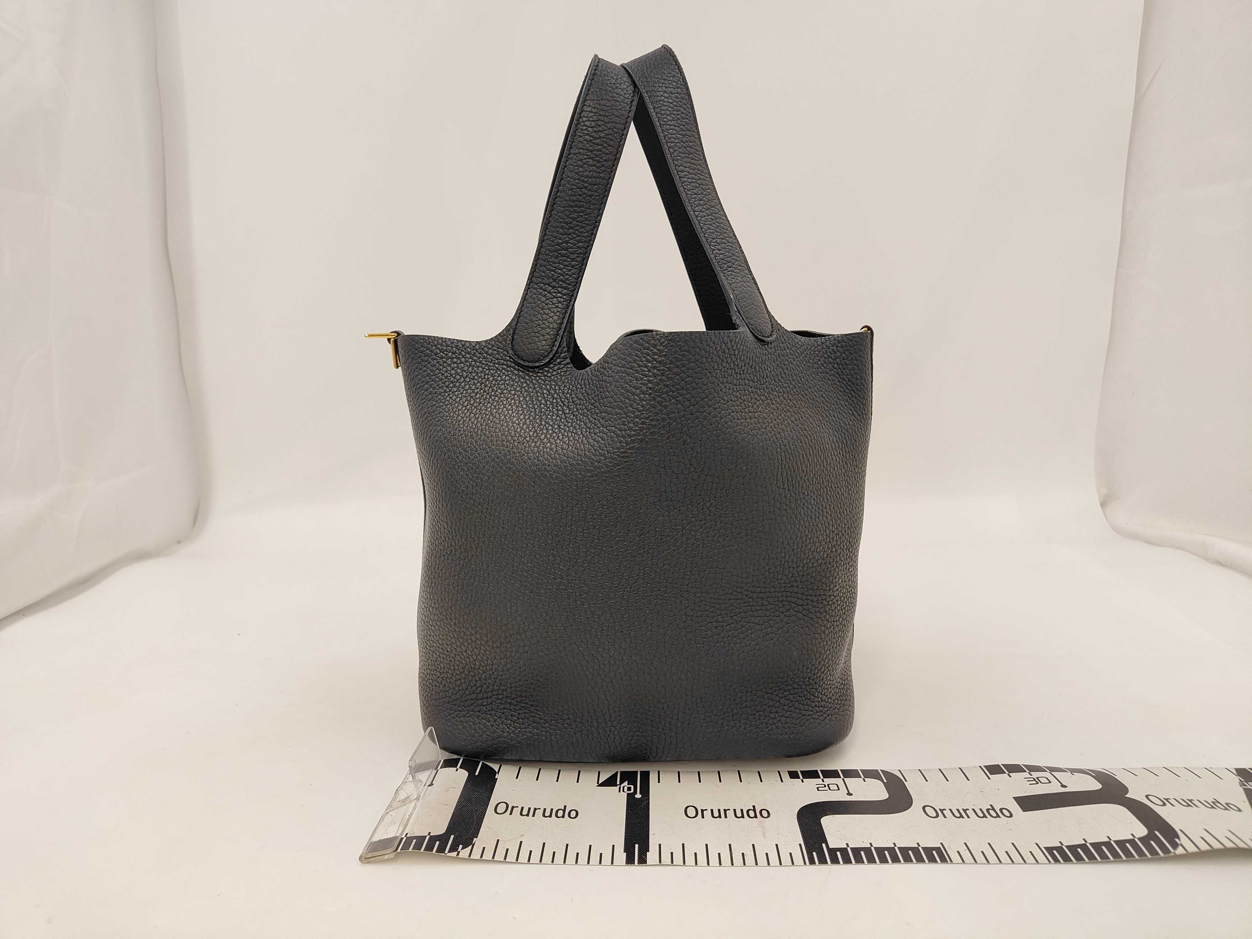 Picotin Lock MM [Stamped] U Handbag — view 2