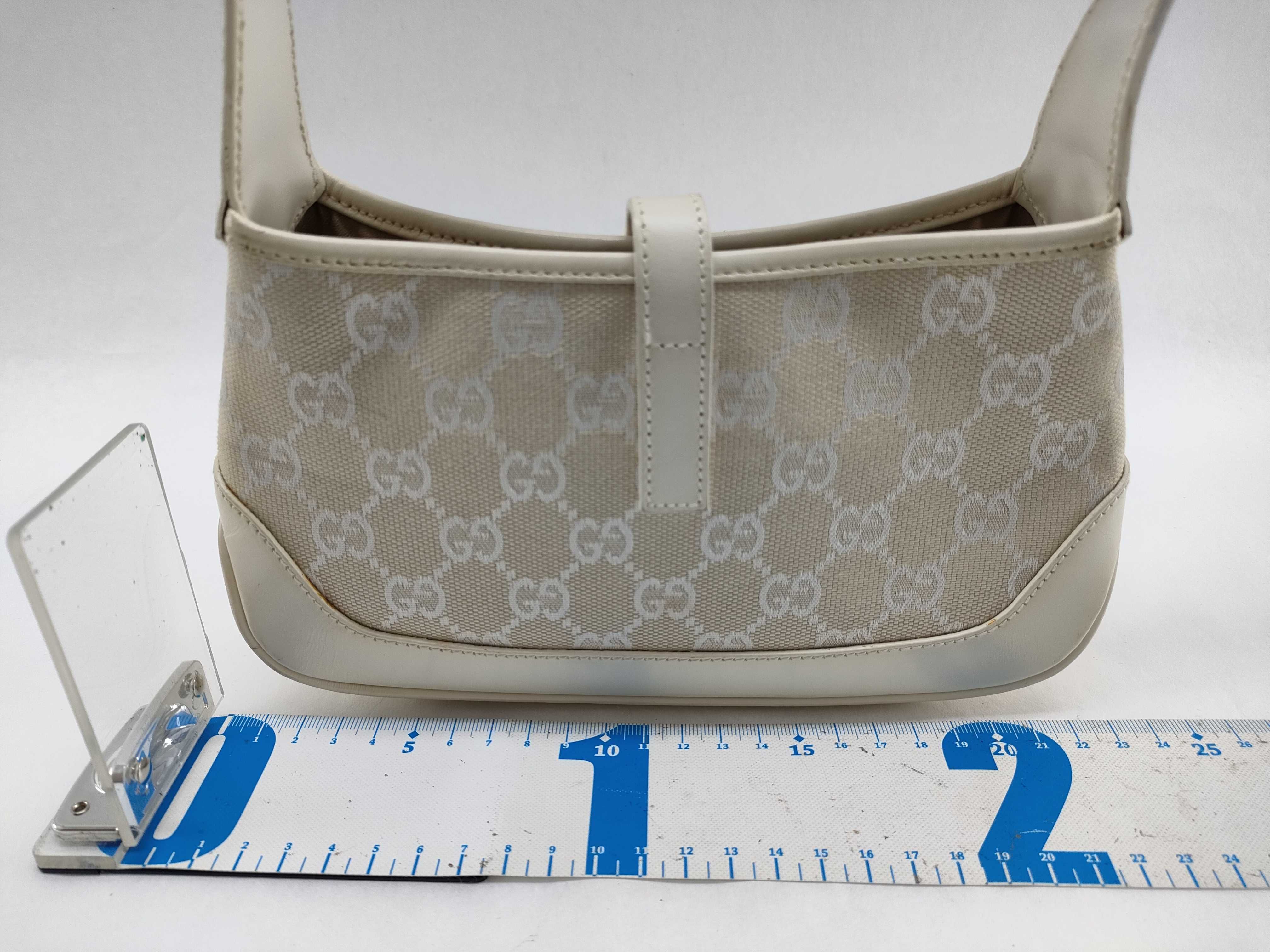 GG Canvas Gucci Jackie Shoulder Bag — view 2