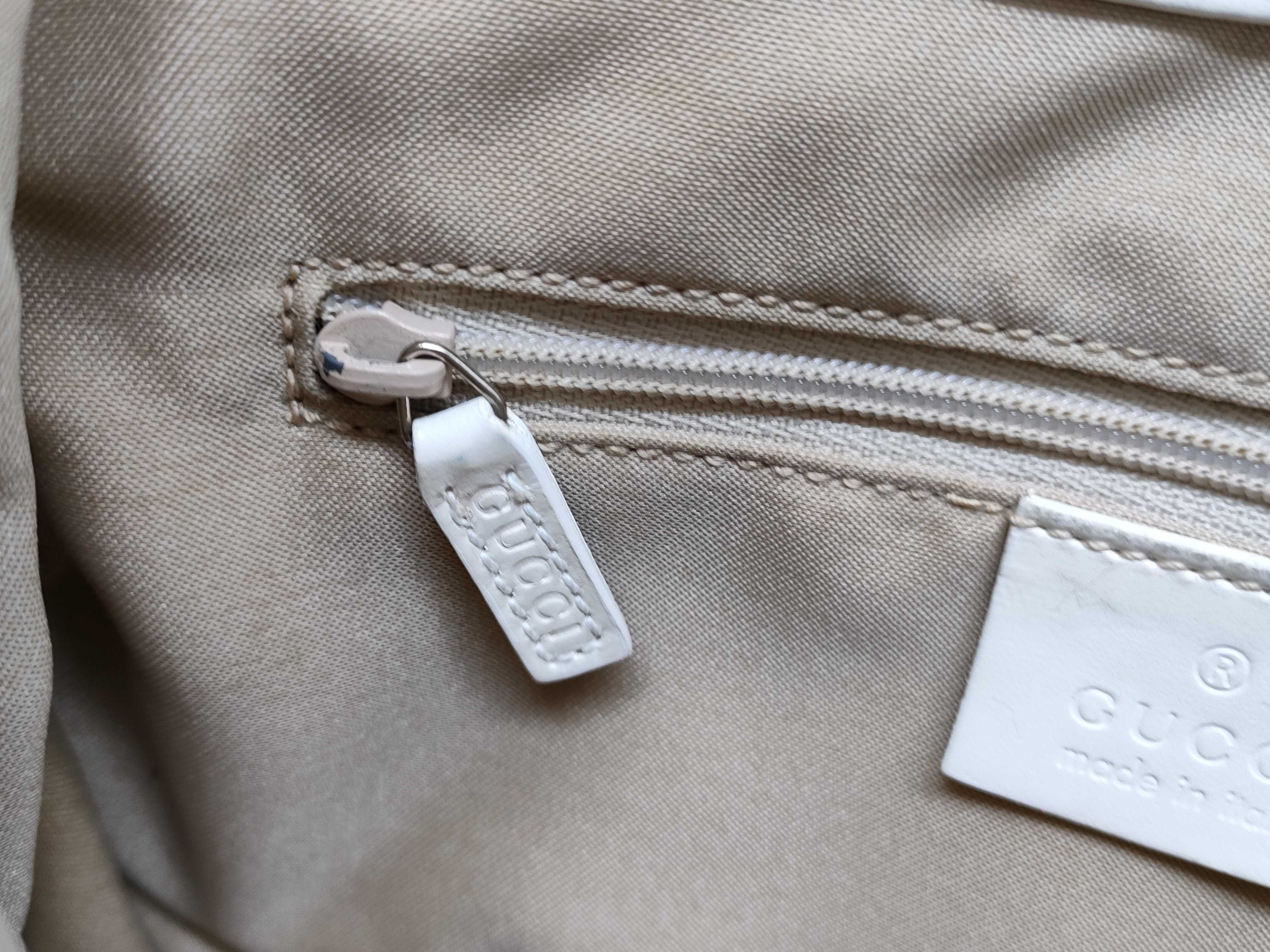 GG Canvas Gucci Jackie Shoulder Bag — view 12