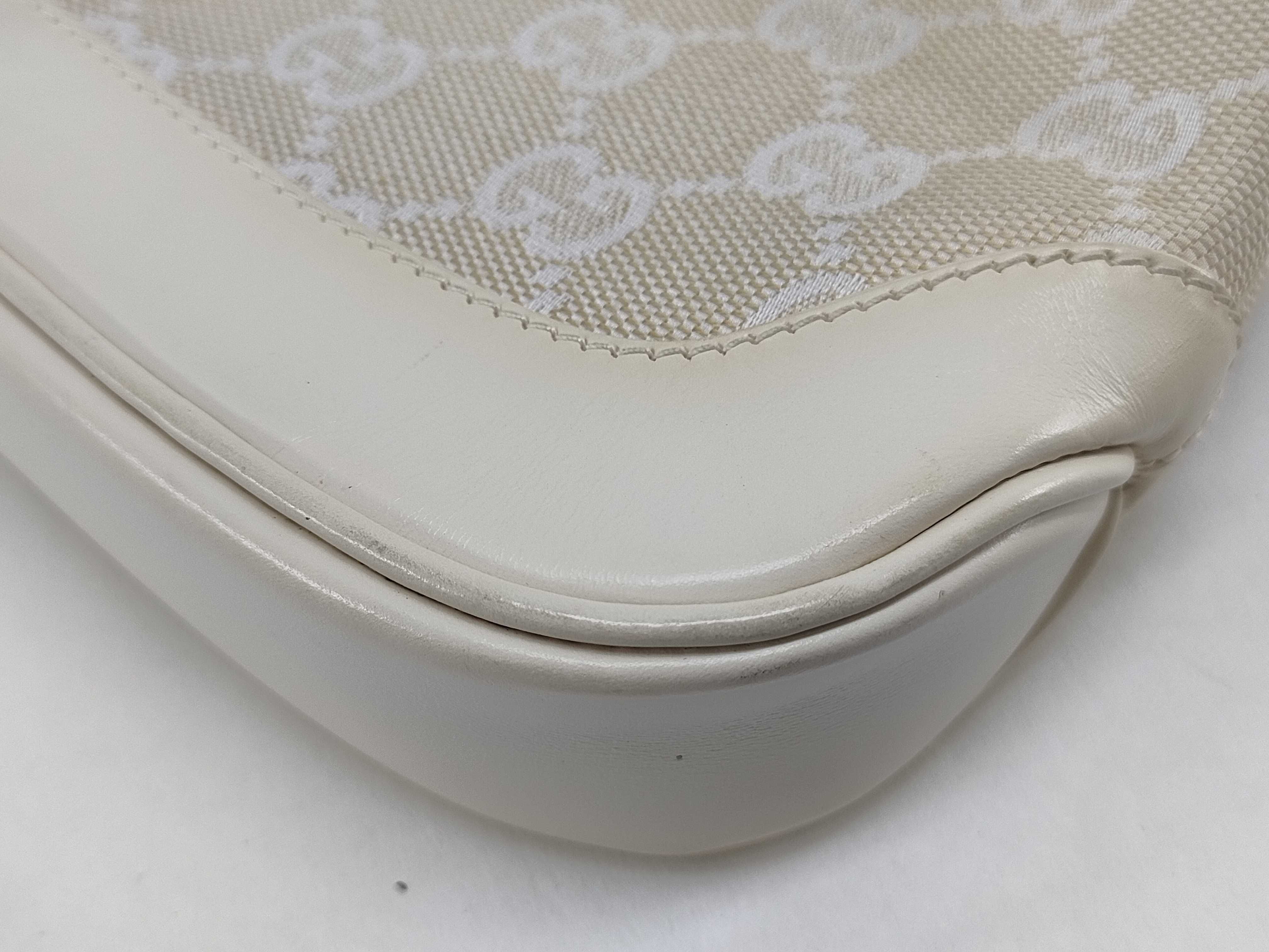 GG Canvas Gucci Jackie Shoulder Bag — view 6