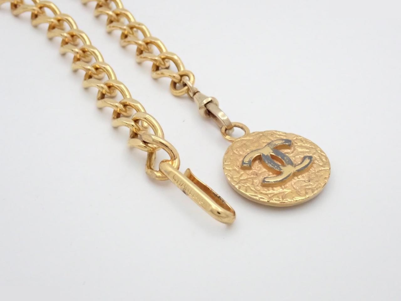 chain belt, beige, engraved, chain approximately 100cm long. — view 3