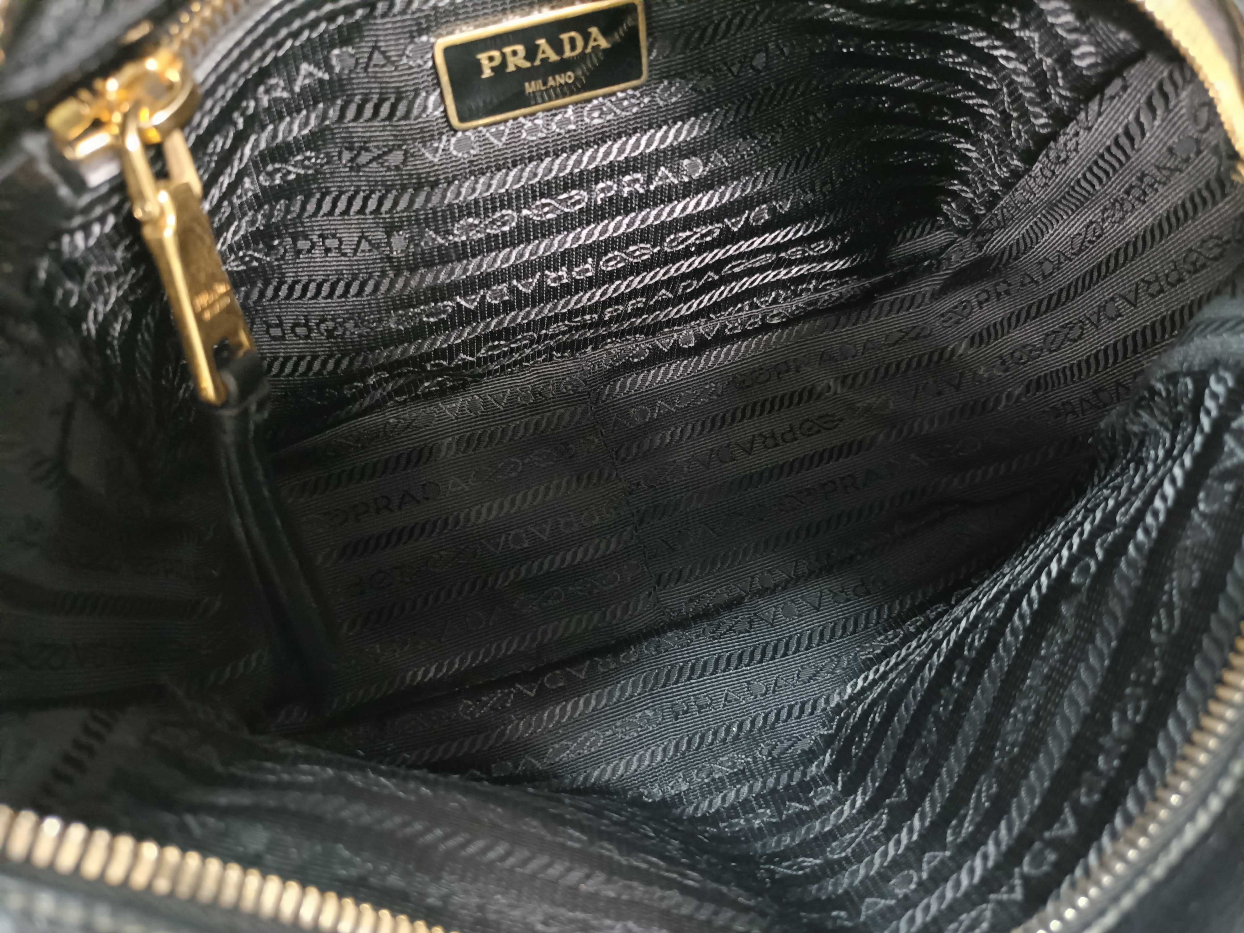 Logo Leather Shoulder Bag Black Shoulder Bag — view 5