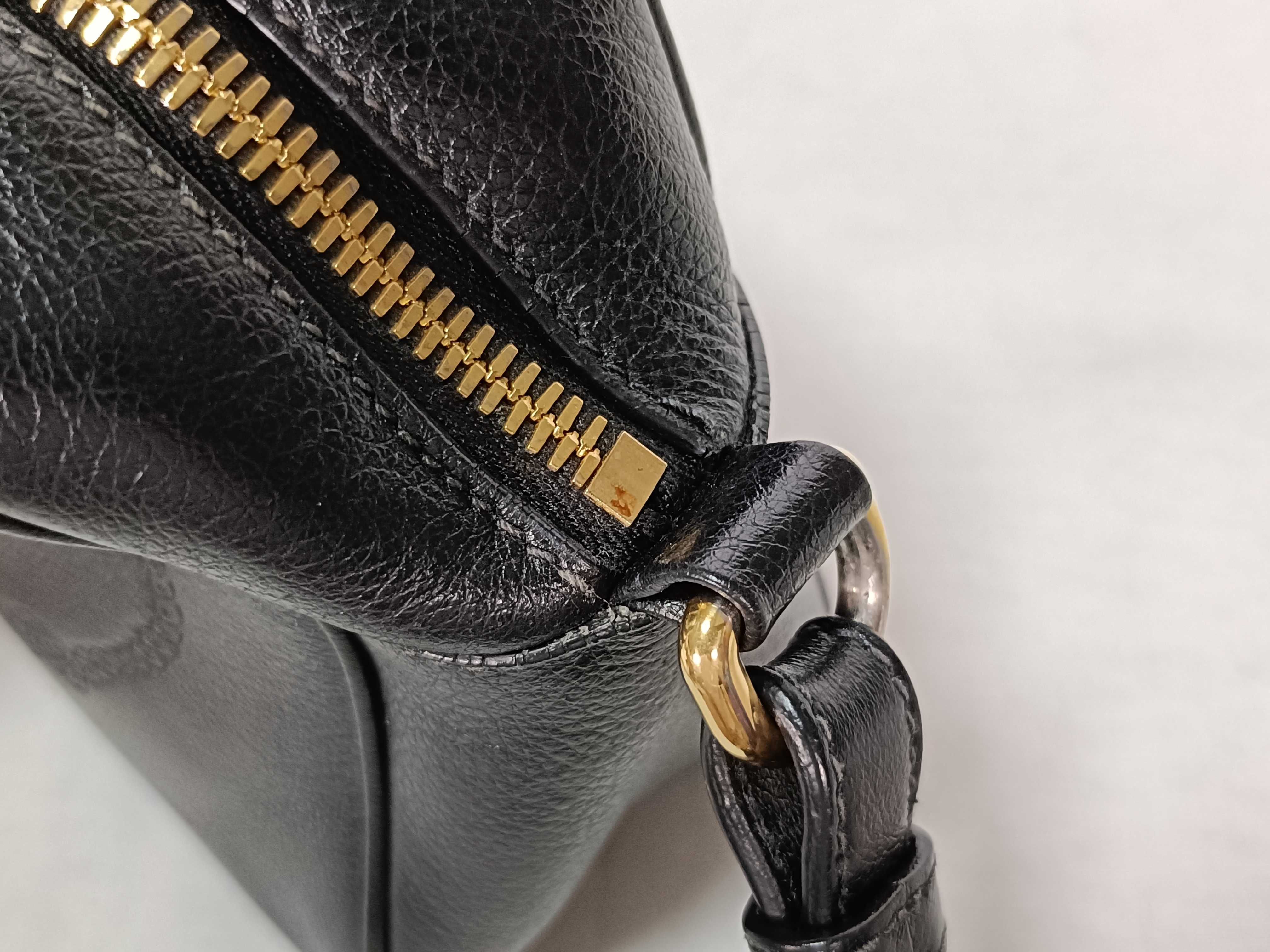 Logo Leather Shoulder Bag Black Shoulder Bag — view 6