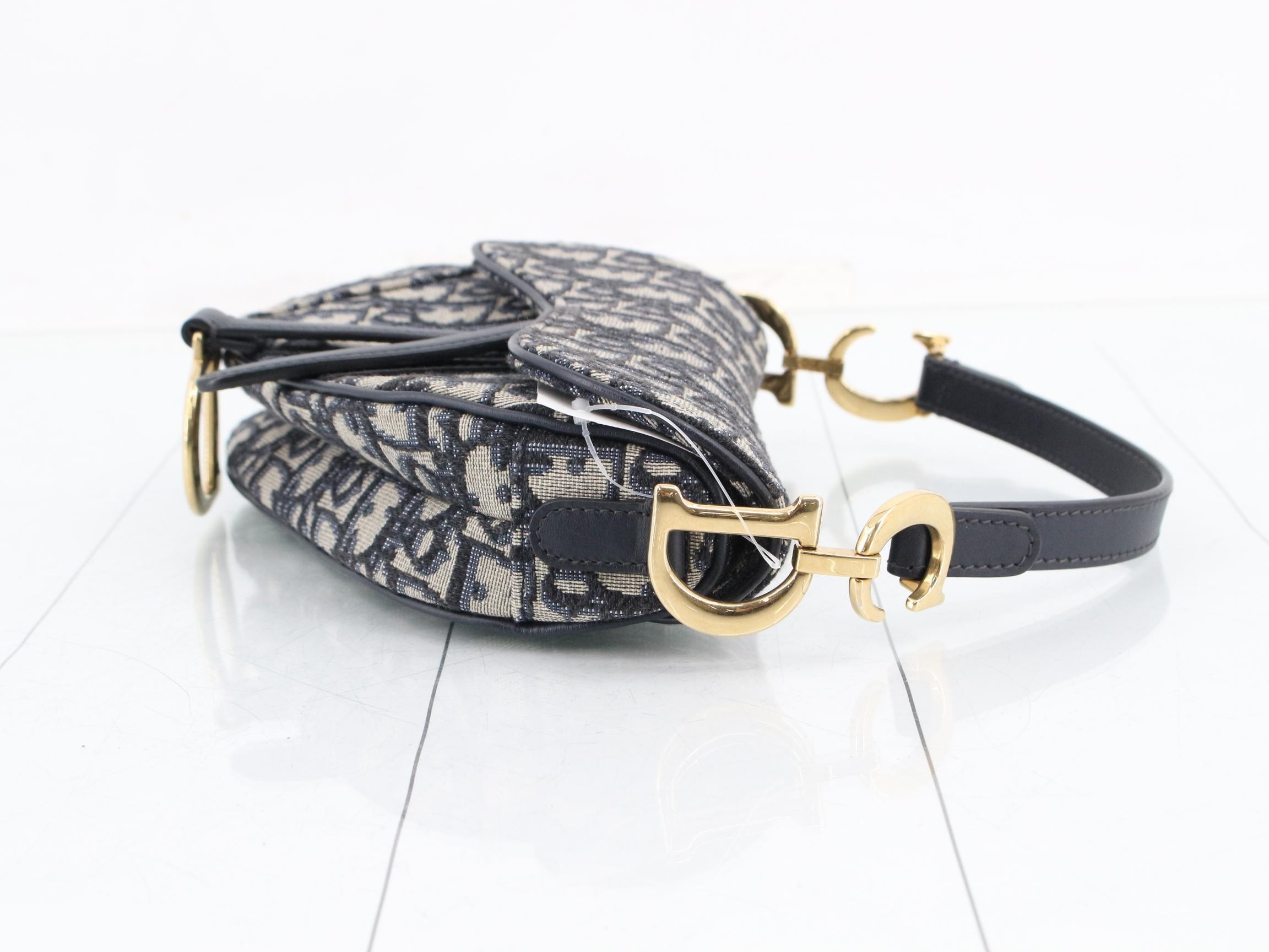 Saddlebag, Mini Shoulder Bag, Canvas — view 3