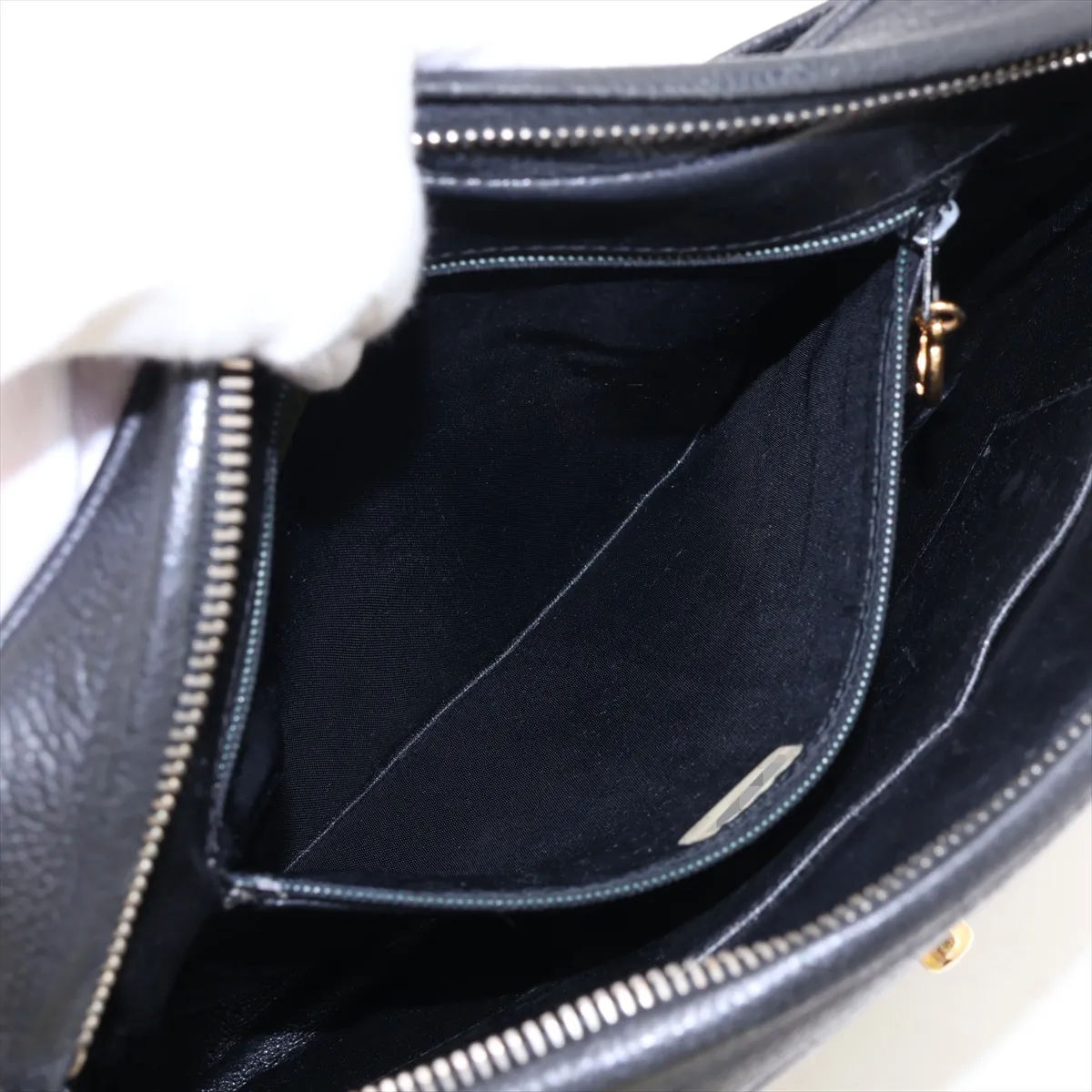 Matelassé Caviar Skin Chain Shoulder Bag, Black with Gold Hardware, 2667057, Serial Number 26 — view 7