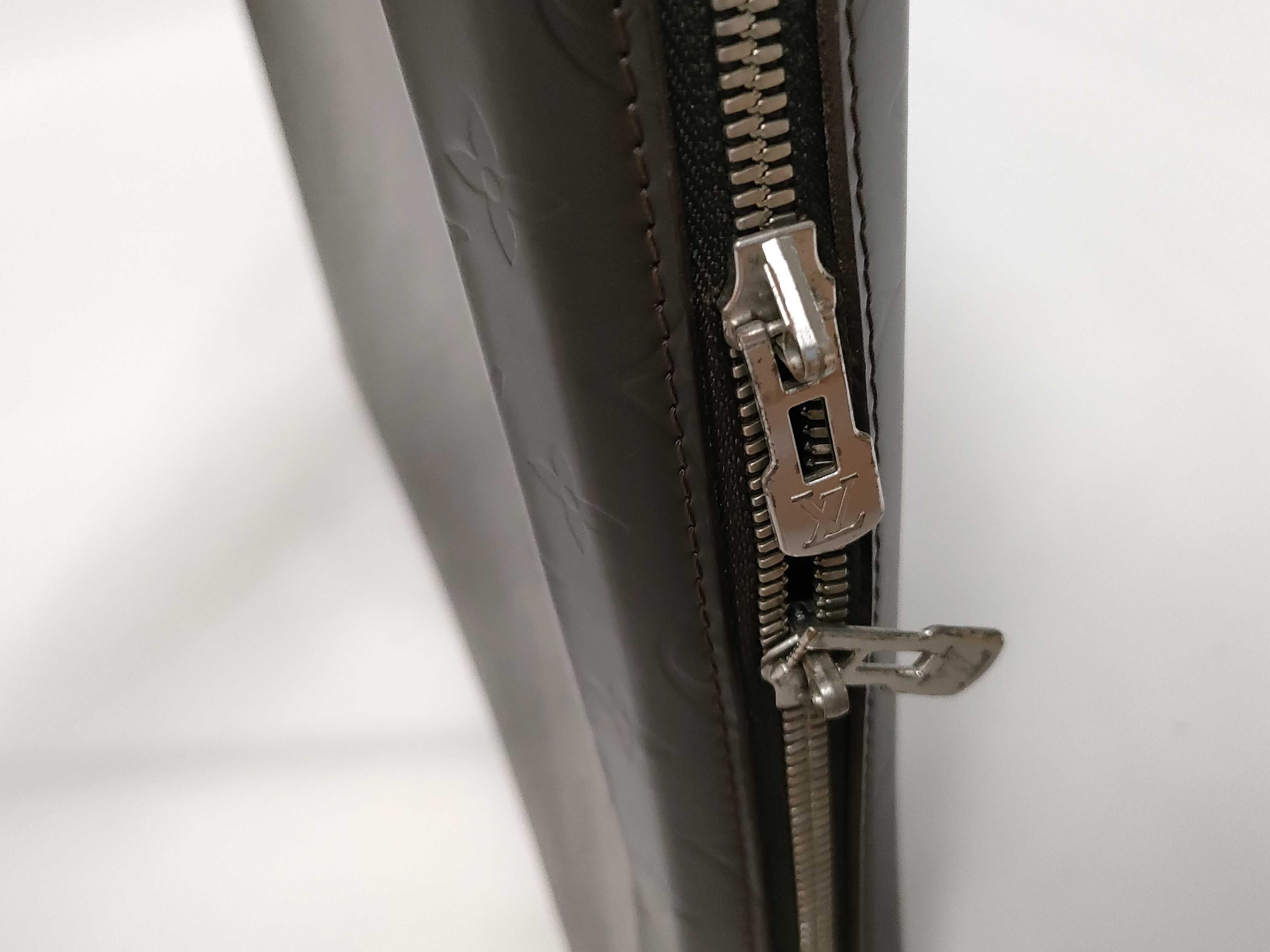 Monogram Matte Louis Vuitton Monogram Glace Erwin Briefcase M46580 Business Bag — view 8