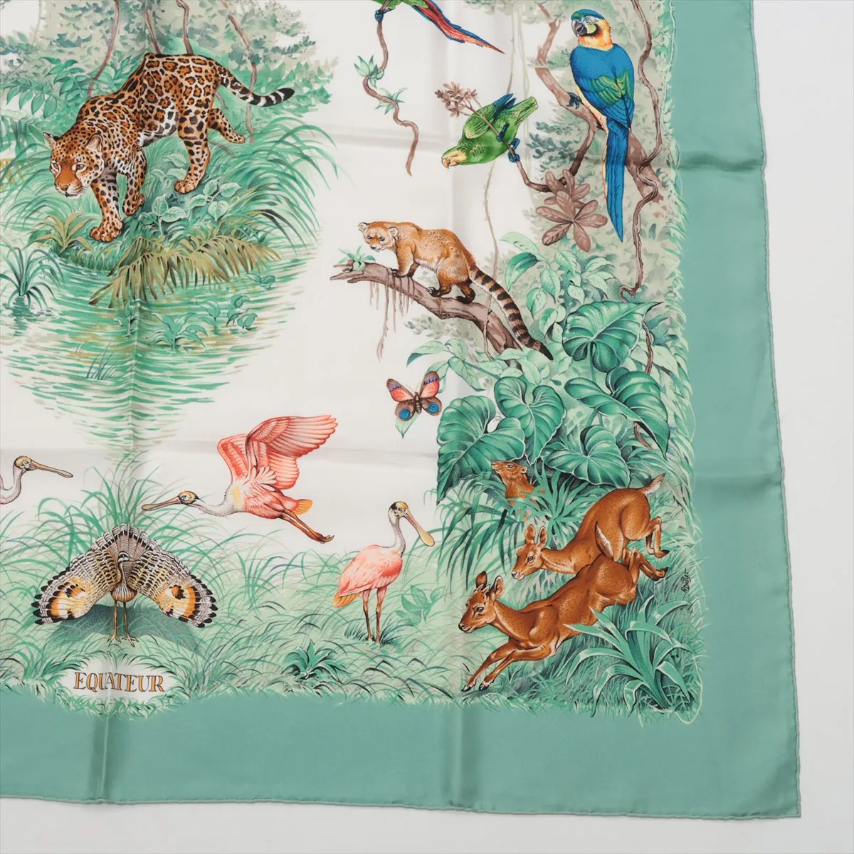 Carre 90 EQUATEUR Equator Scarf Silk Green — view 4