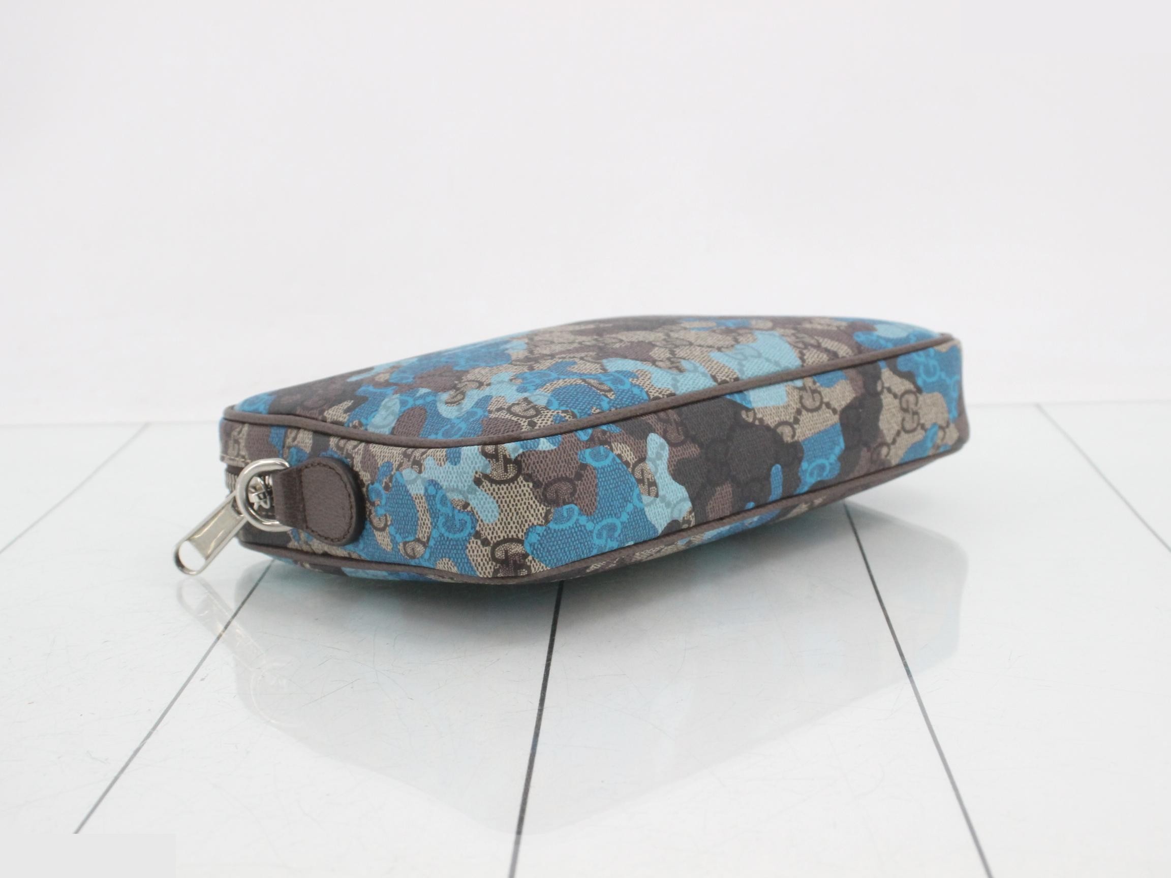 Unused GG Supreme camouflage shoulder bag — view 5
