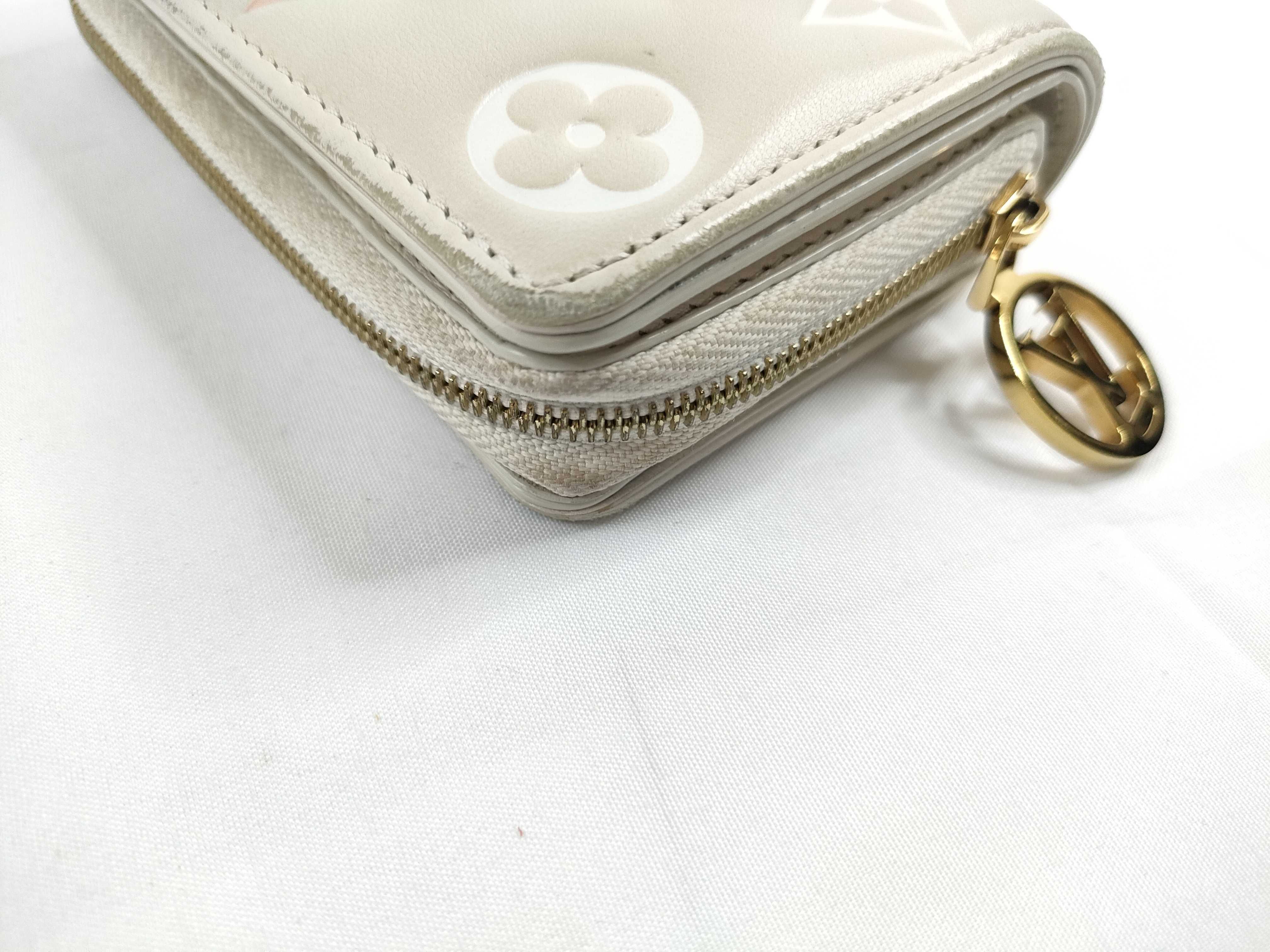 Portefeuille Lou Bi-fold Wallet — view 4