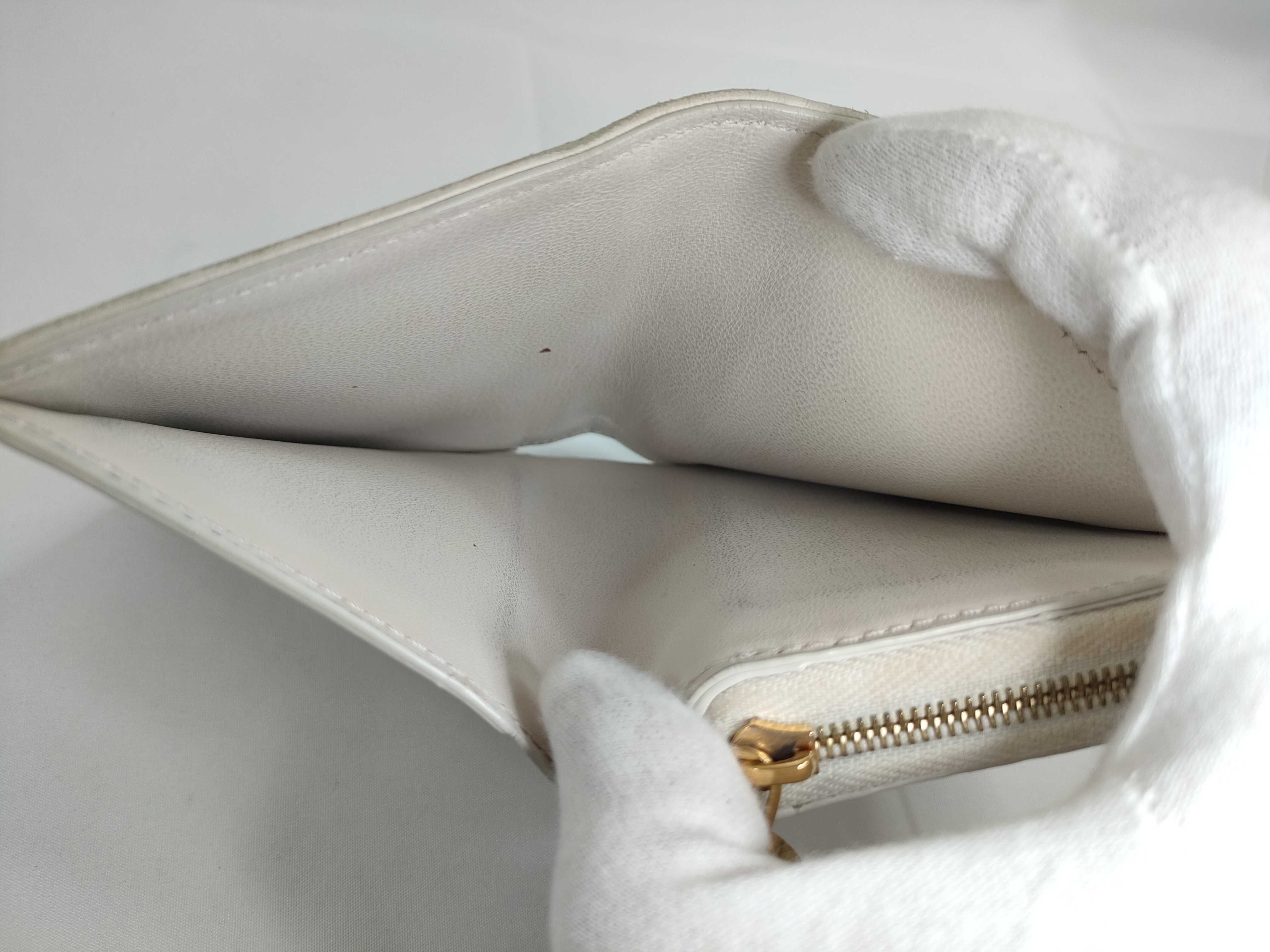 Portefeuille Lou Bi-fold Wallet — view 10
