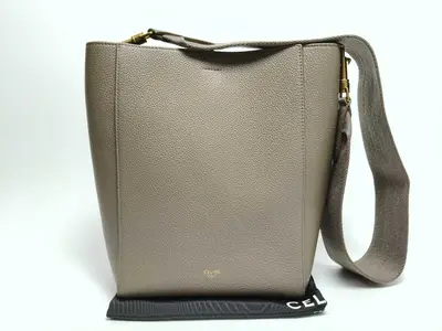 Sangle Bucket Small Leather Shoulder Bag Beige Shoulder Bag