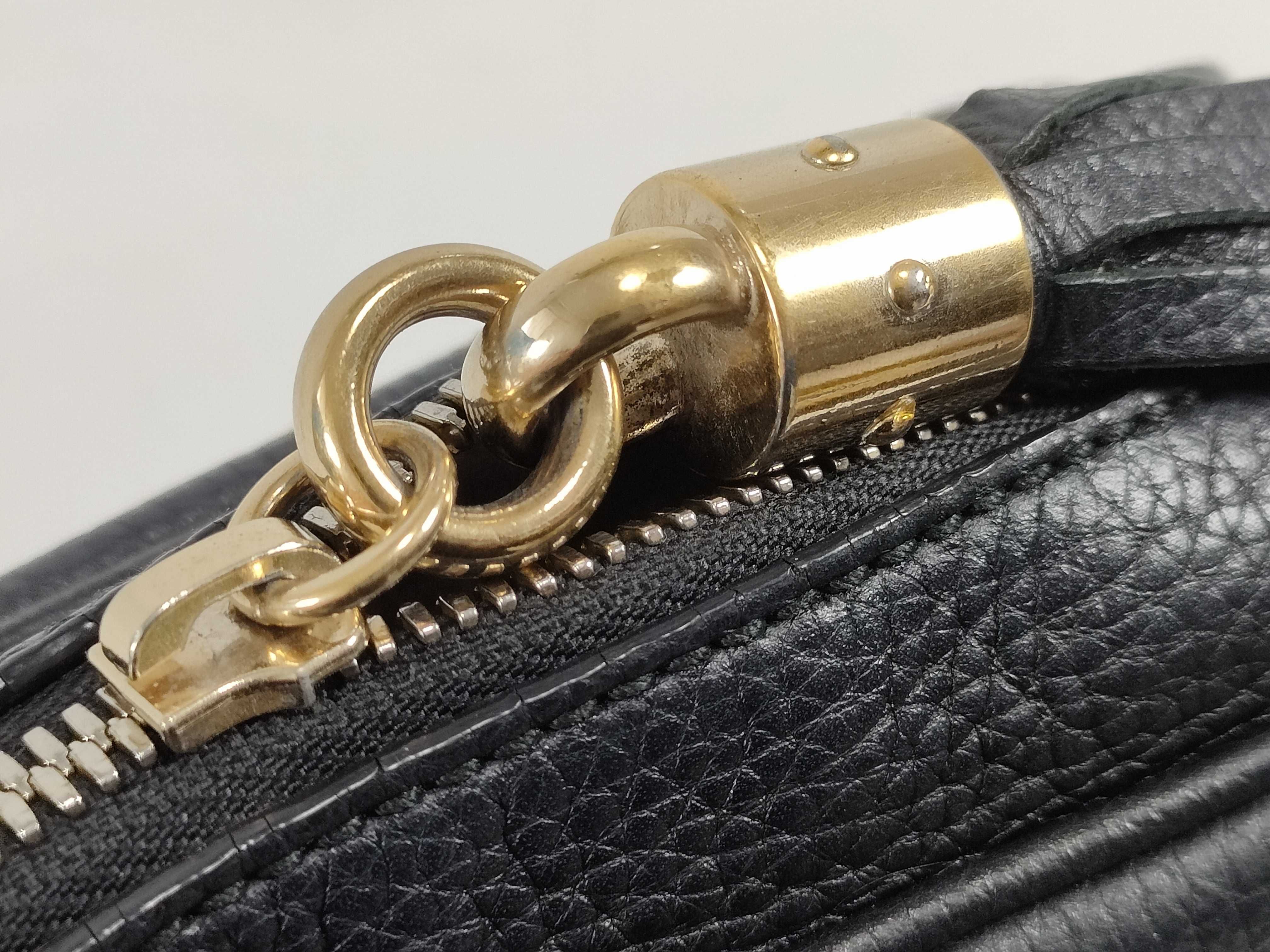 Soho Leather Shoulder Bag — view 15