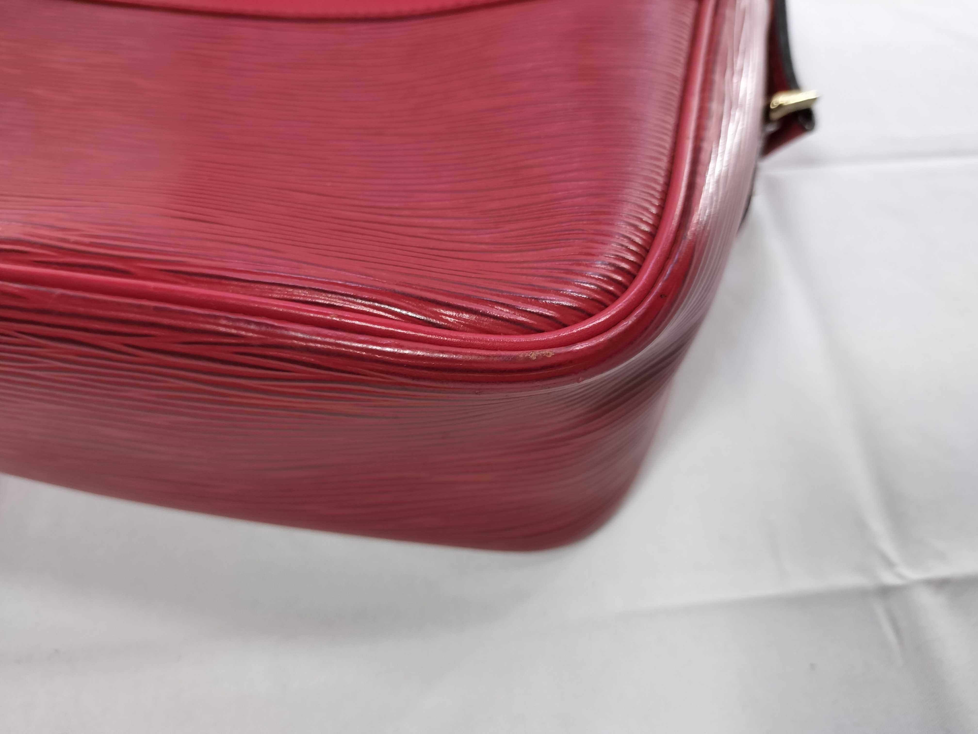 Epi M52307 Trocadero Shoulder Bag — view 7
