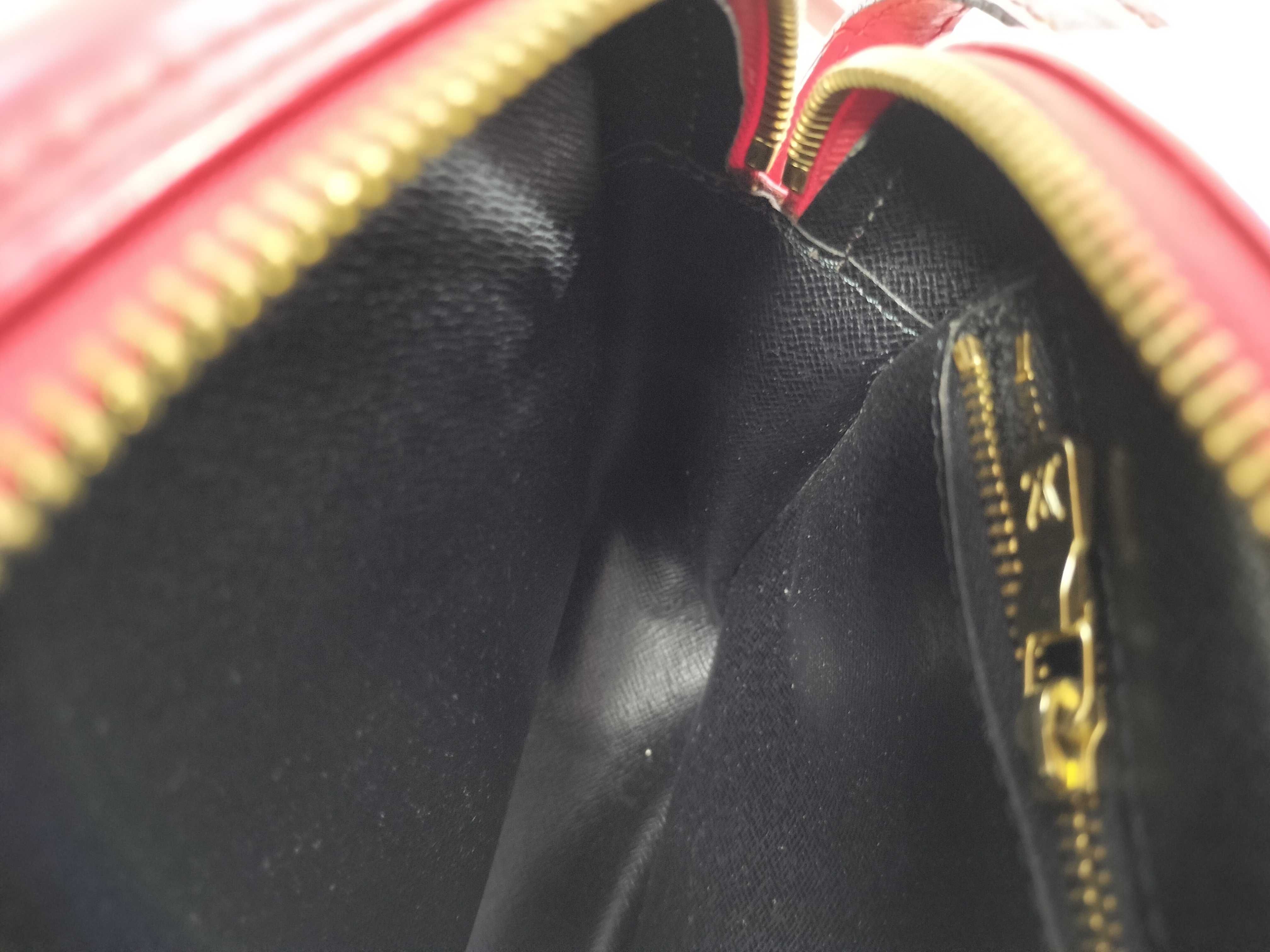 Epi M52307 Trocadero Shoulder Bag — view 9