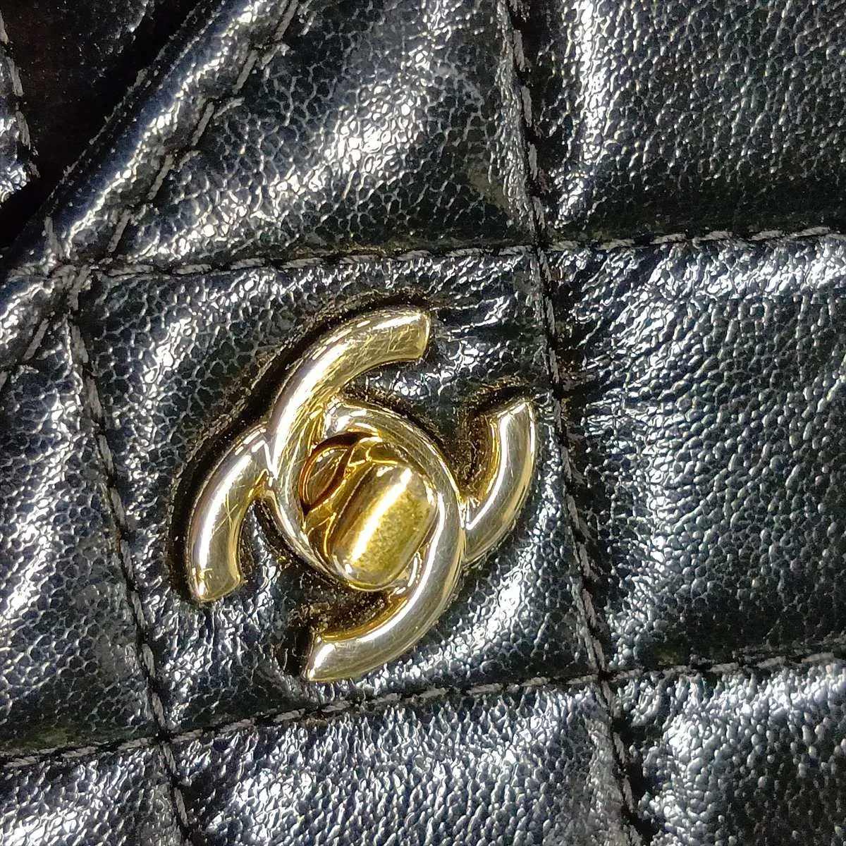 Matelassé Coated Leather Chain Wallet, Black with Gold Hardware, 27023844, Serial Number 27 — view 15