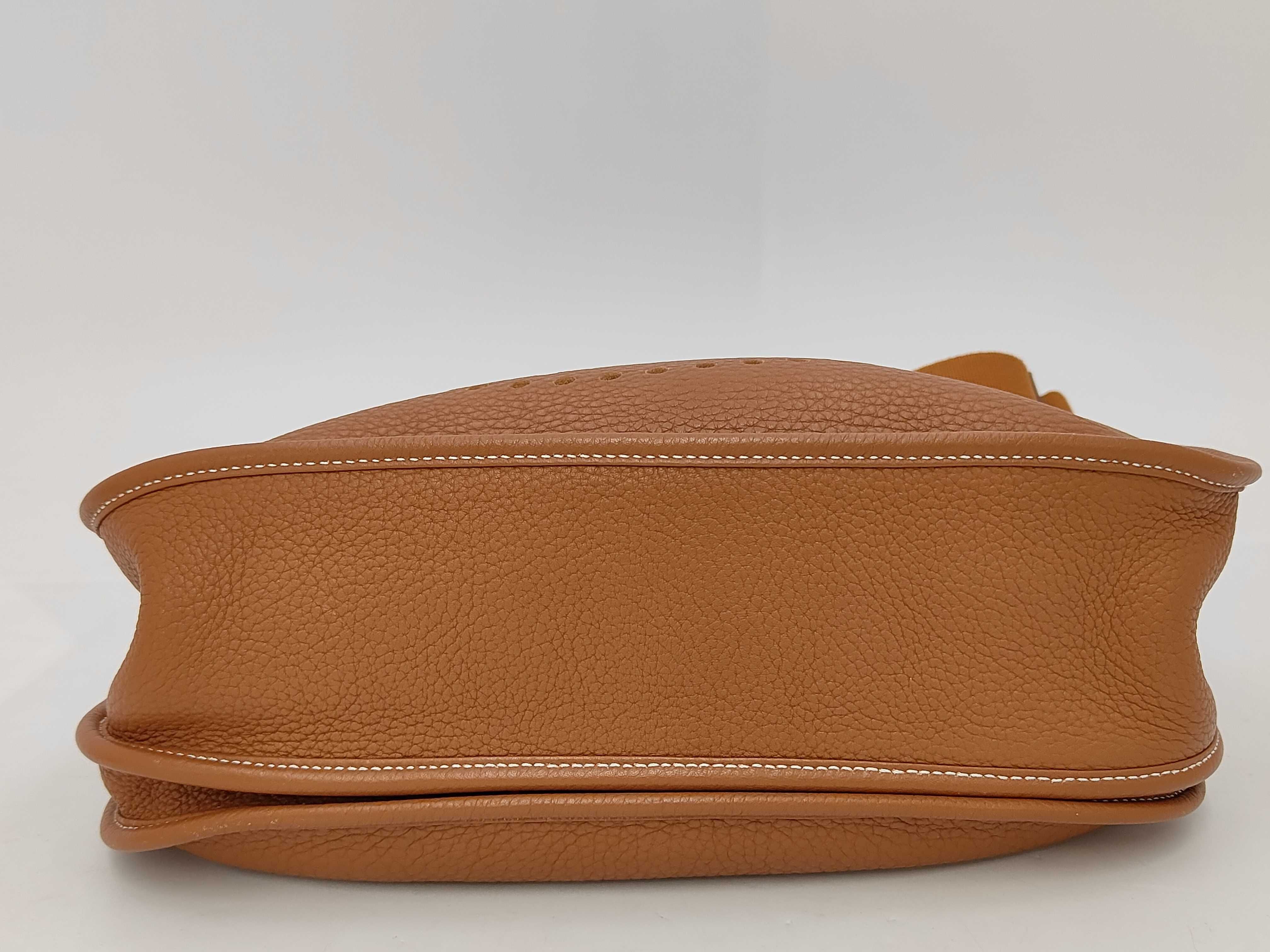 Evelyne 3 GM N Taurillon Clemence Leather Shoulder Bag with Silver Hardware — view 4