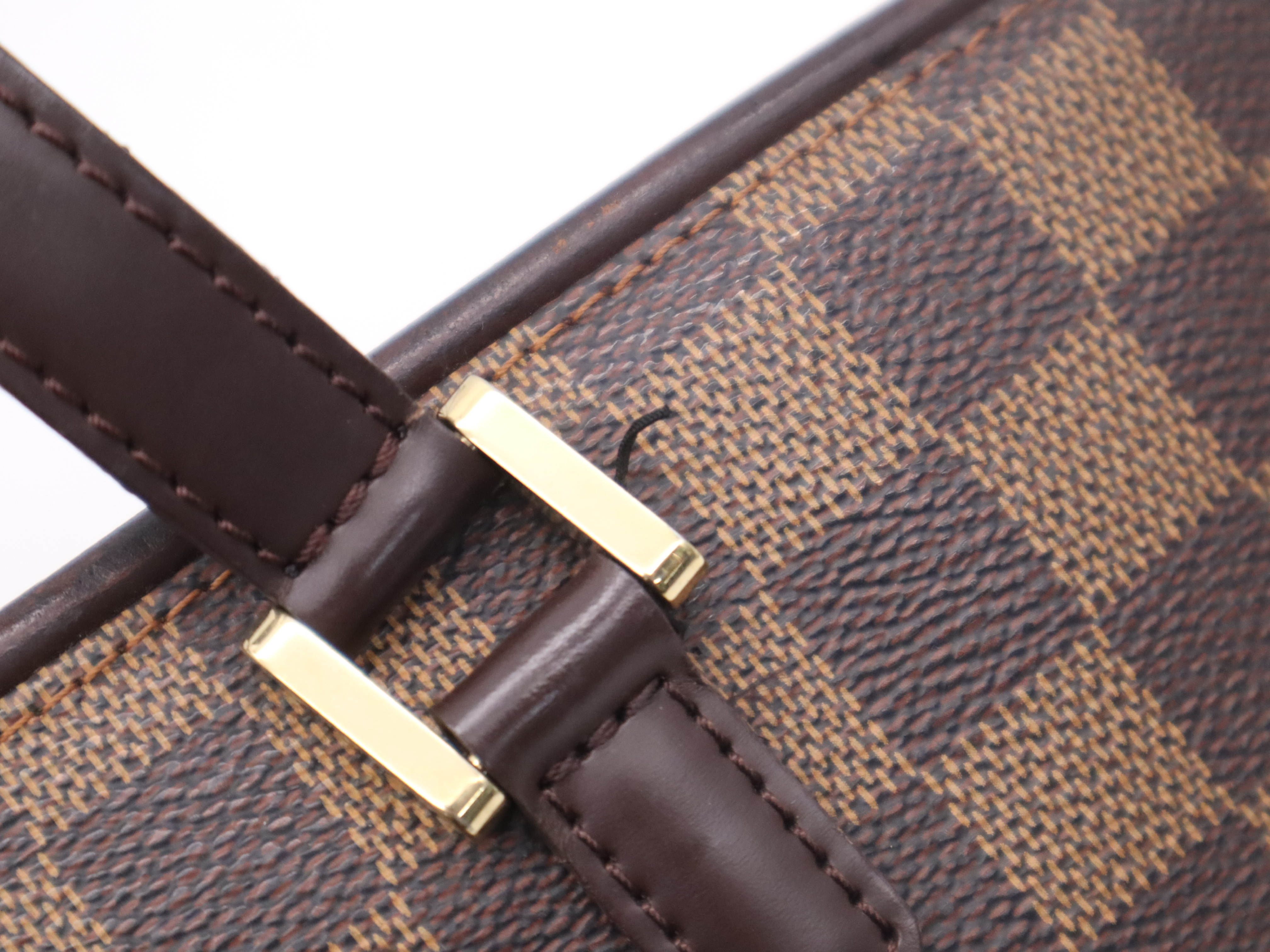 N51121 Damier Manosque PM Shoulder Bag — view 9
