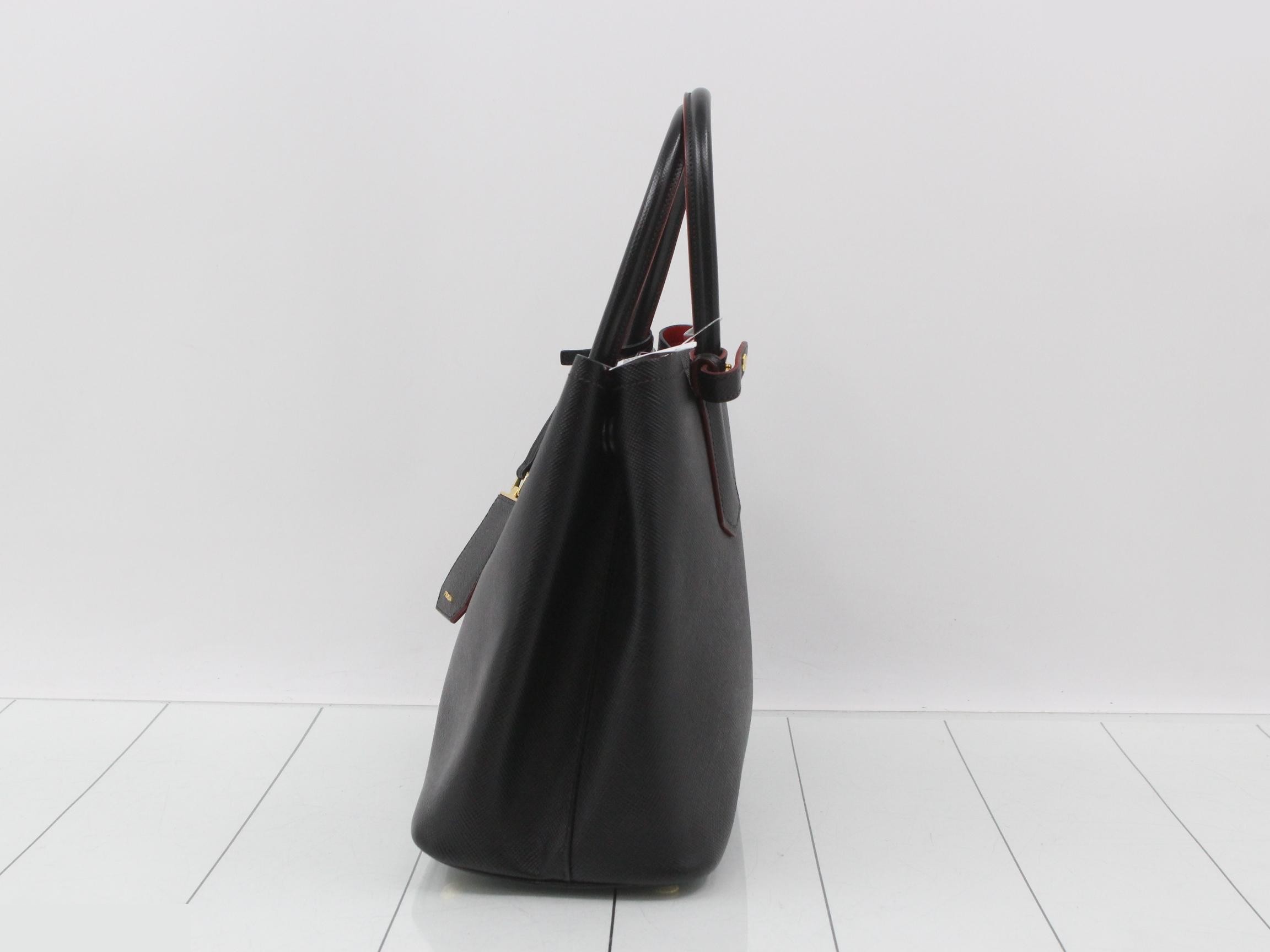 Doublé Saffiano Triangle Plate 2-Way Tote Bag, Black — view 3