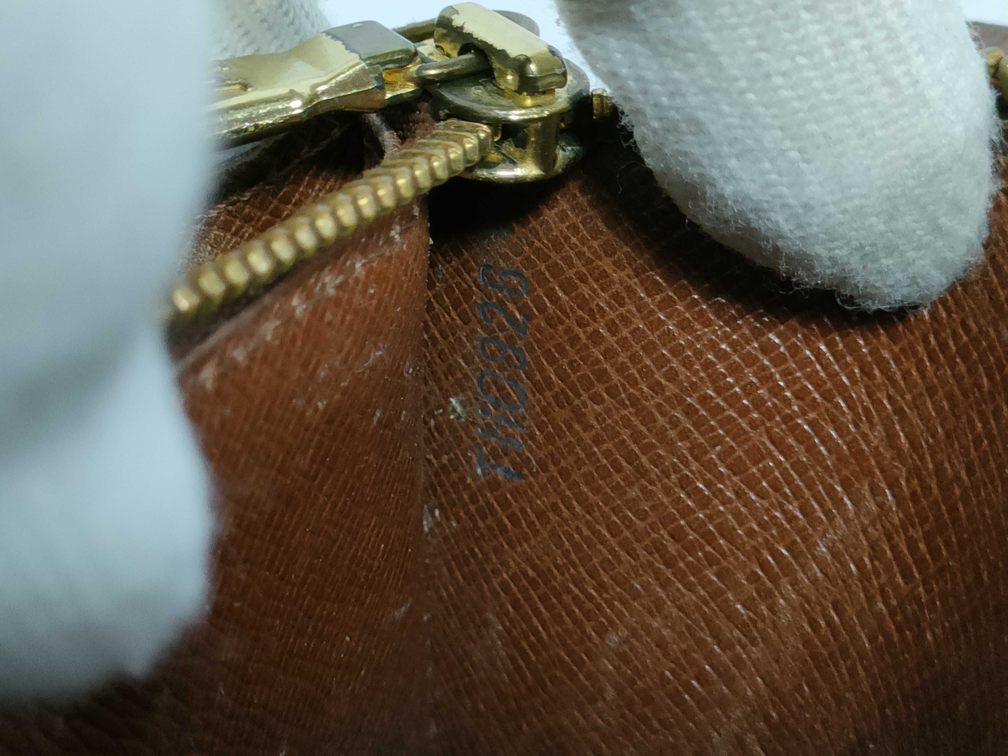 Monogram Portefeuille Sarah Wallet — view 15