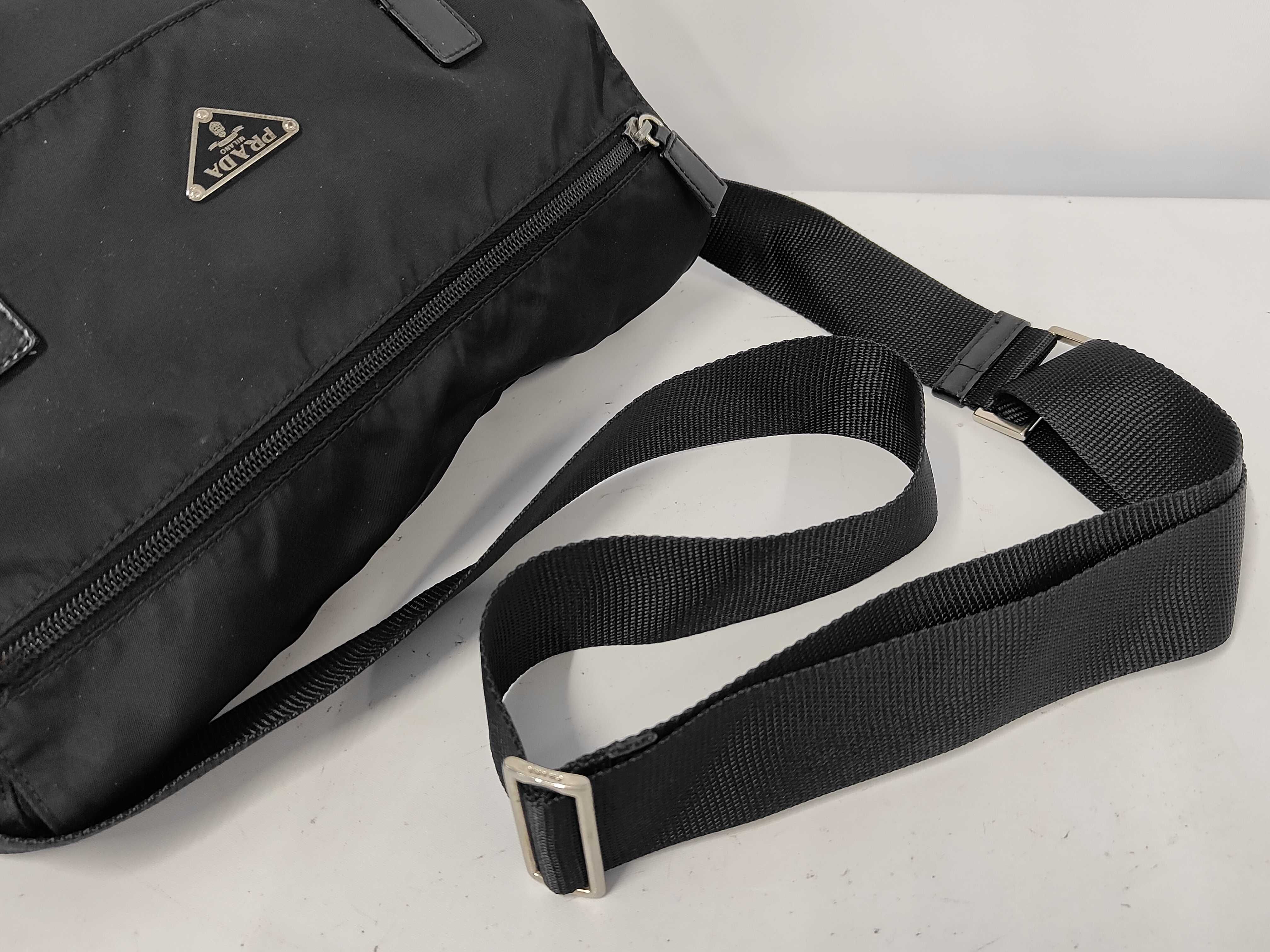 shoulder bag — view 3
