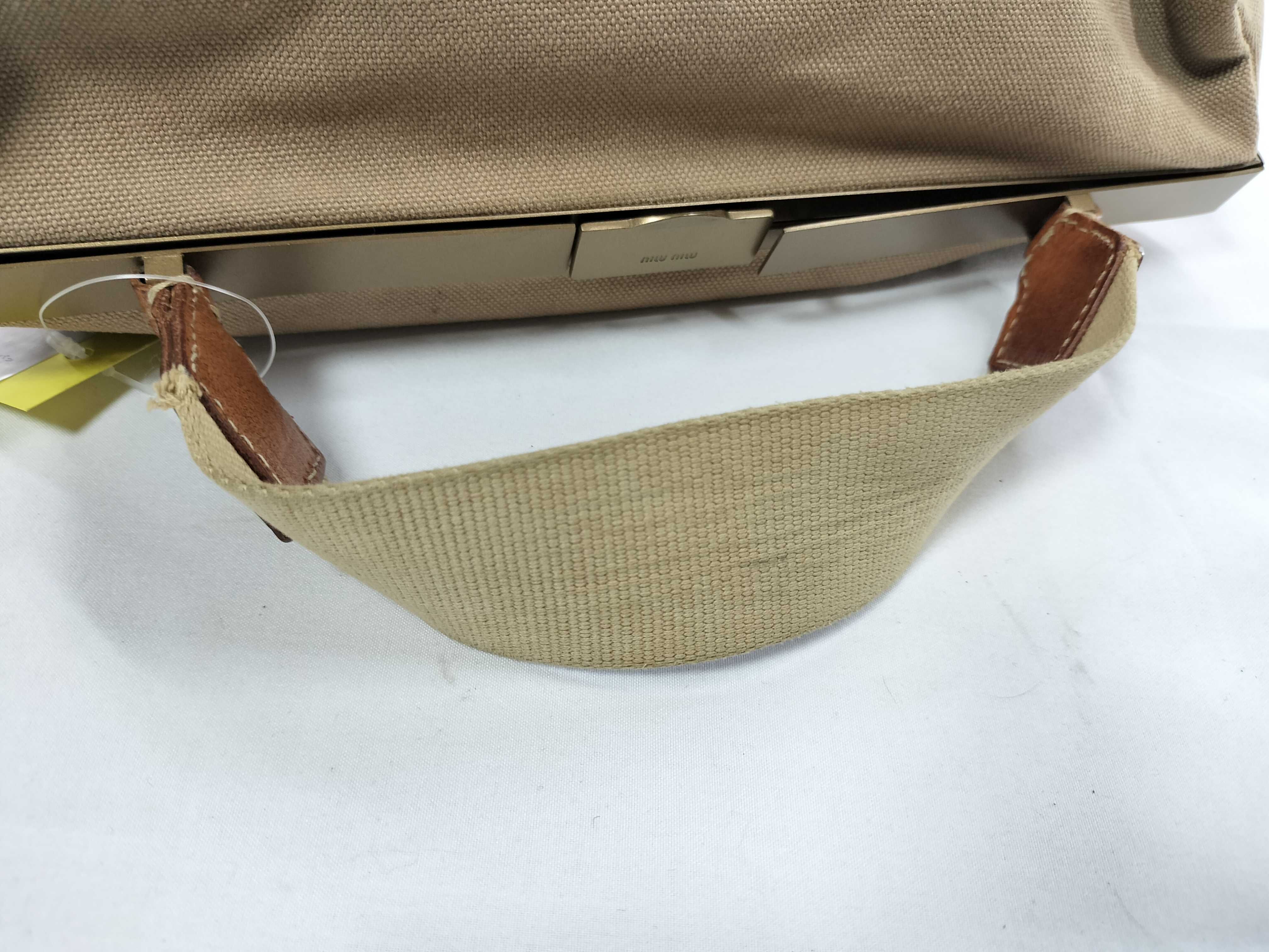 Canvas One-Shoulder Bag (Shoulder Bag) — view 3