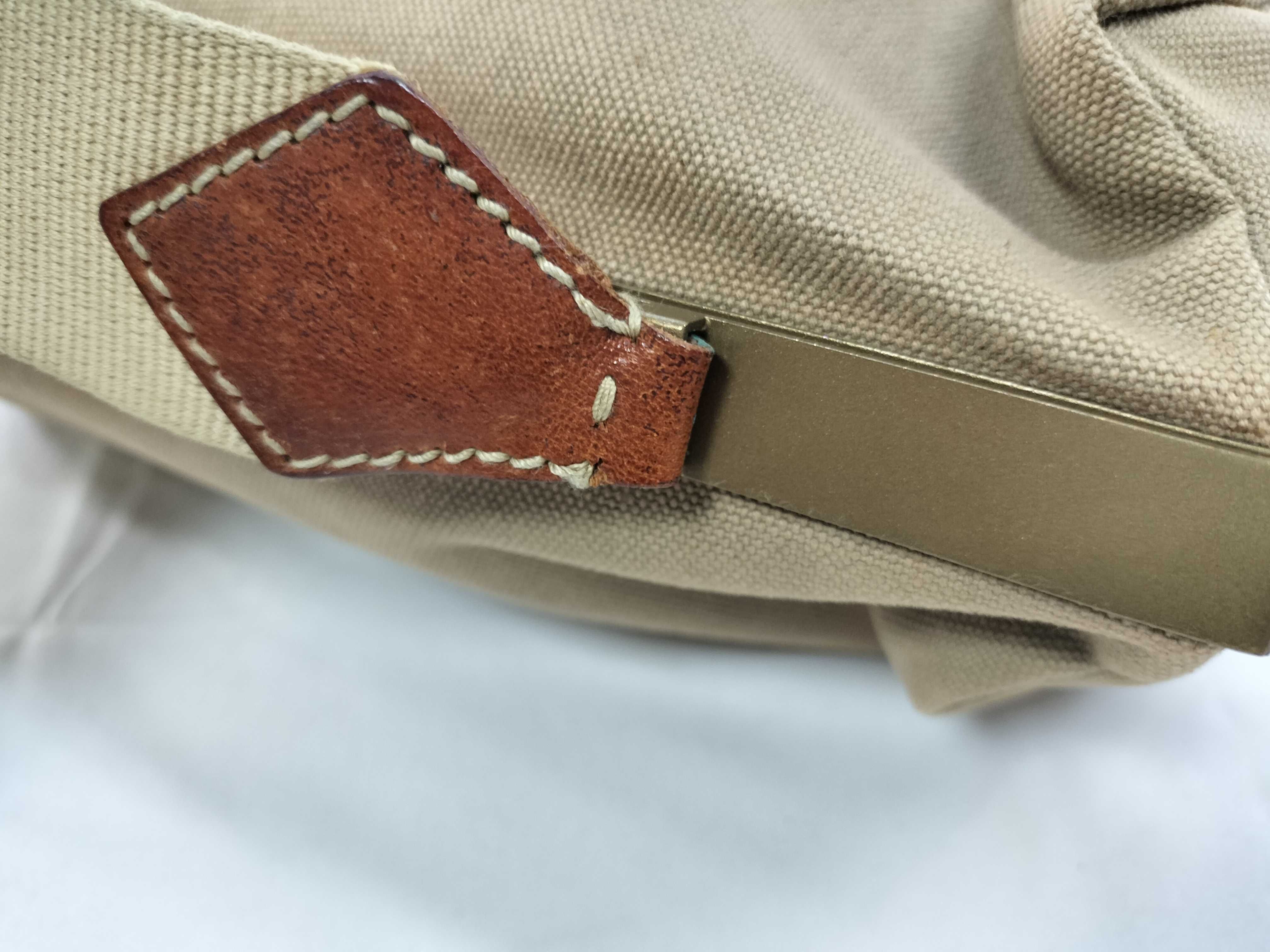 Canvas One-Shoulder Bag (Shoulder Bag) — view 5