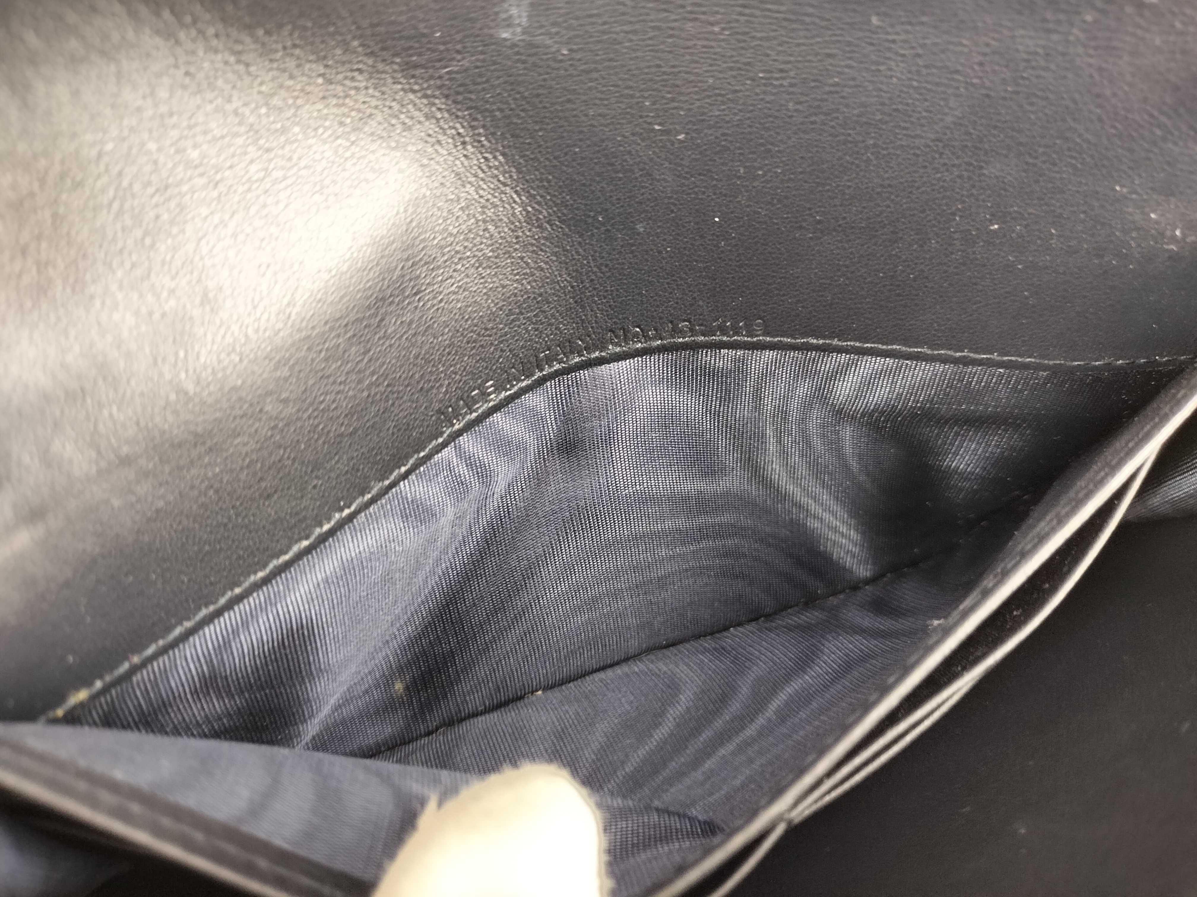 Oblique Canvas x Leather Chain Wallet Navy — view 14