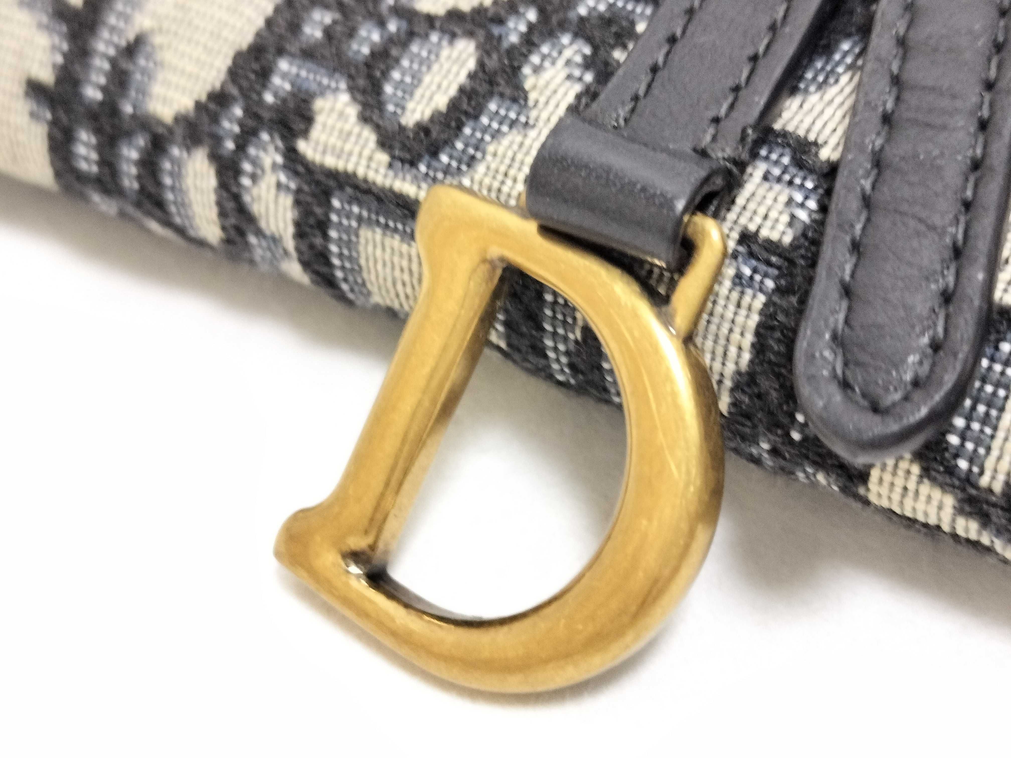 Oblique Canvas x Leather Chain Wallet Navy — view 7