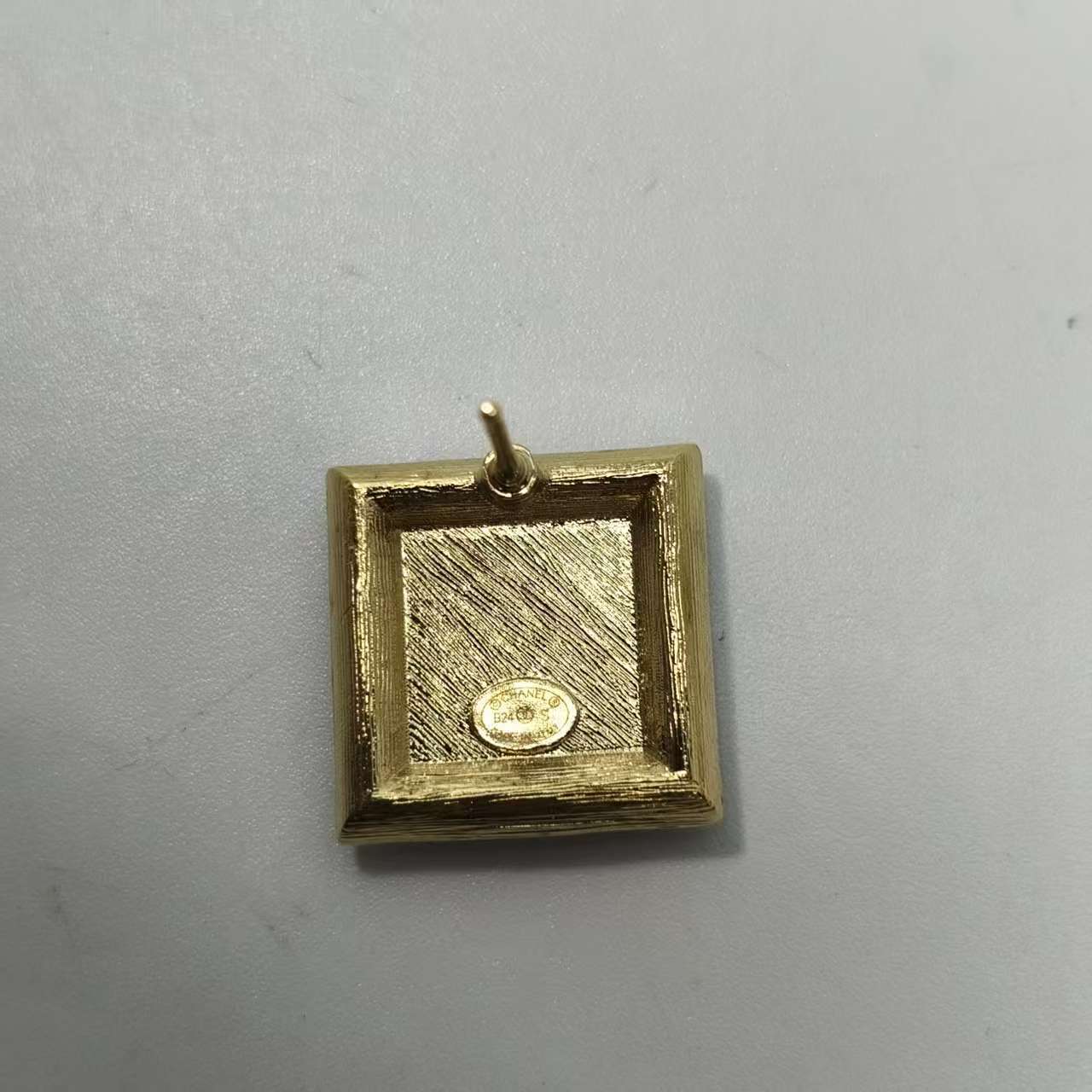 【*Shipped from: China*】CHANEL Plated Earrings/Piercings — view 6