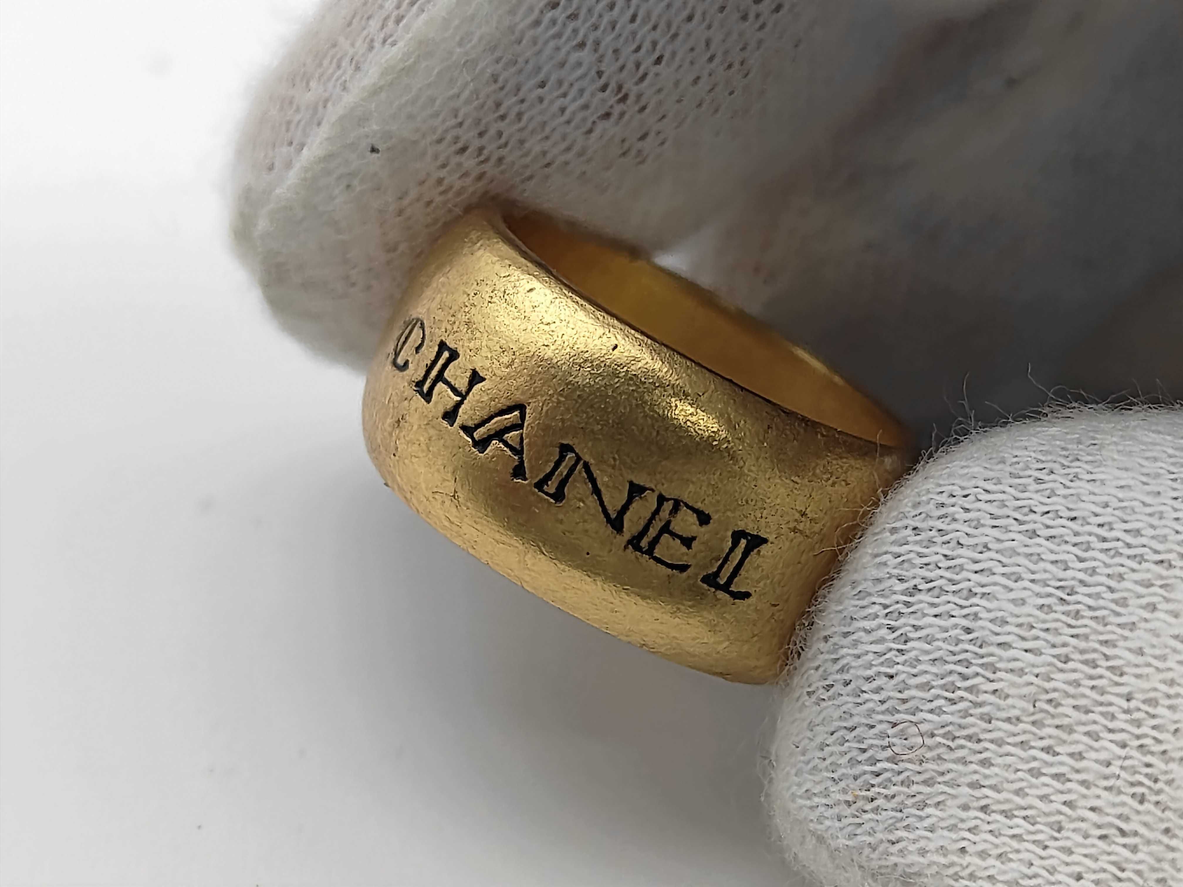 Vintage Ring — view 5