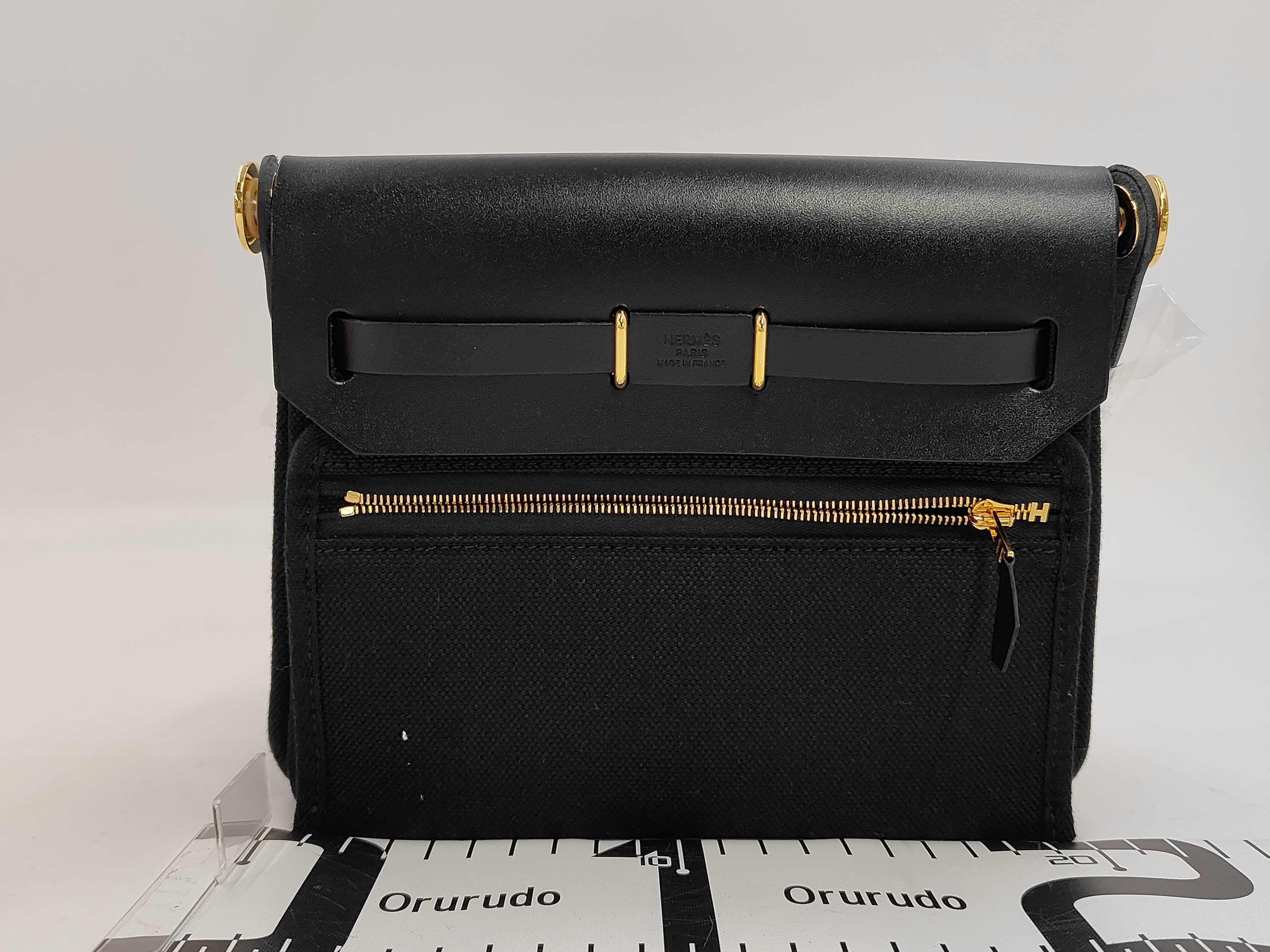 Herbag Zip 20 Toile Vache Hunter G Stamp Shoulder Bag — view 2